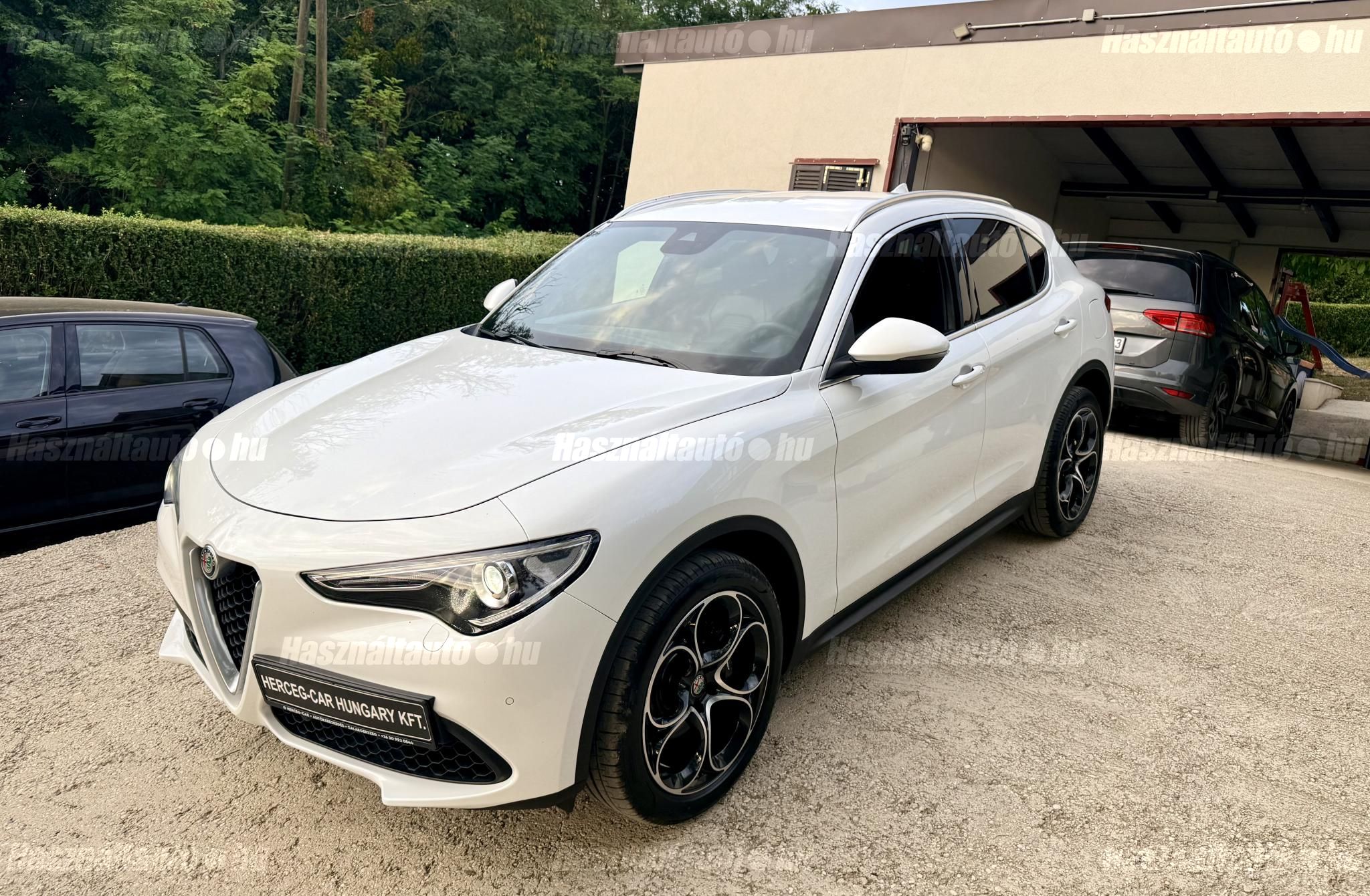 ALFA ROMEO STELVIO 2019/4 - 1