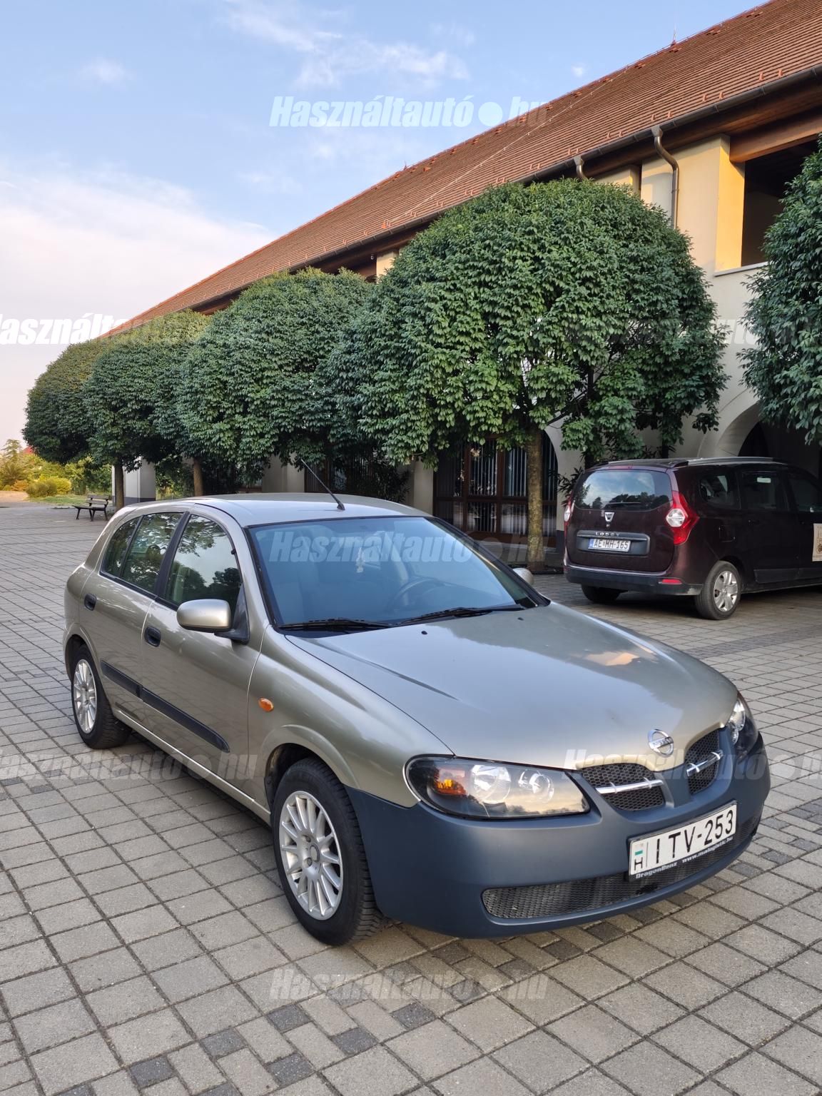 NISSAN ALMERA 2004/6 - 1