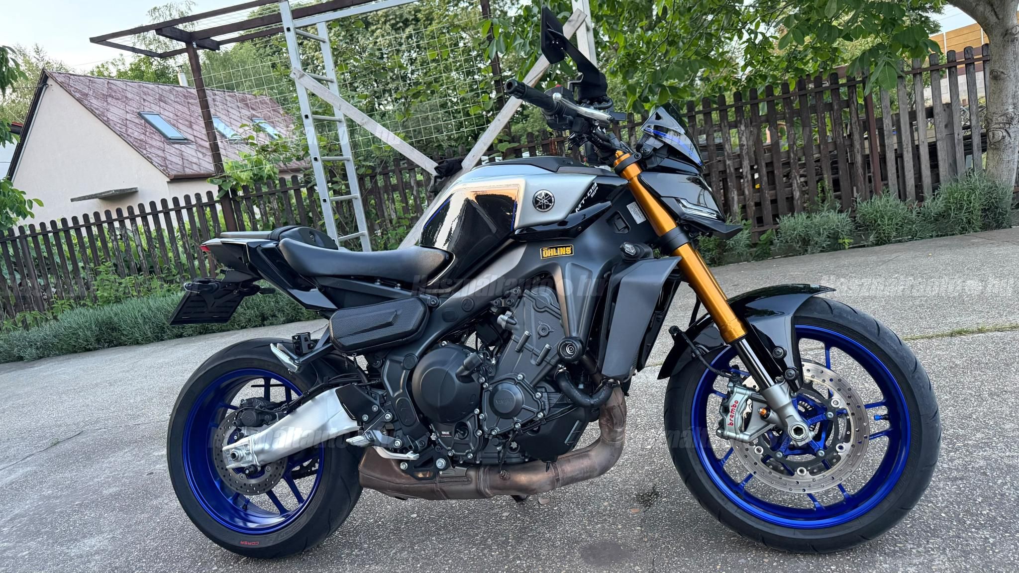 YAMAHA MT-09 2024/7 - 1