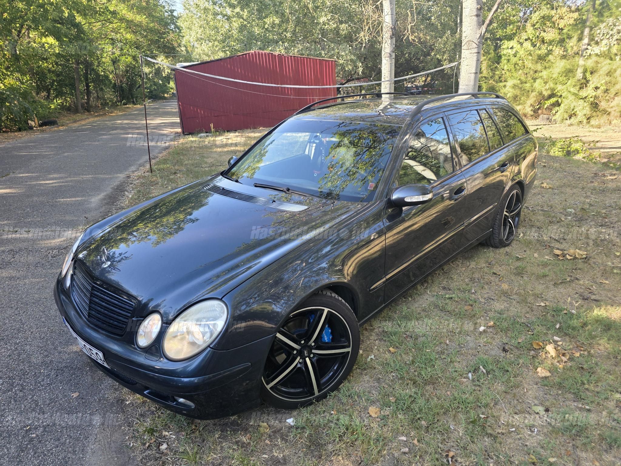 MERCEDES-BENZ E 200 2003/7 - 1