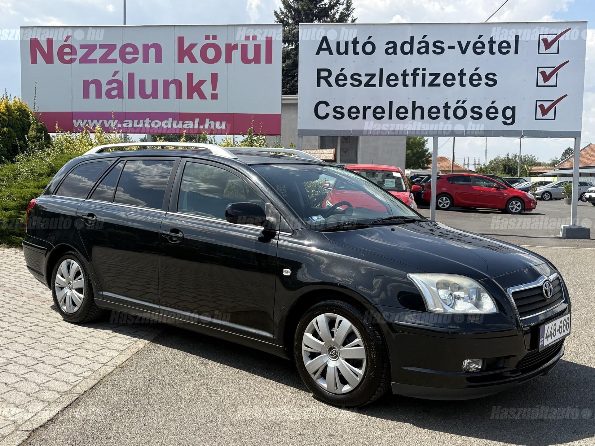 TOYOTA AVENSIS 2004/4 - 1