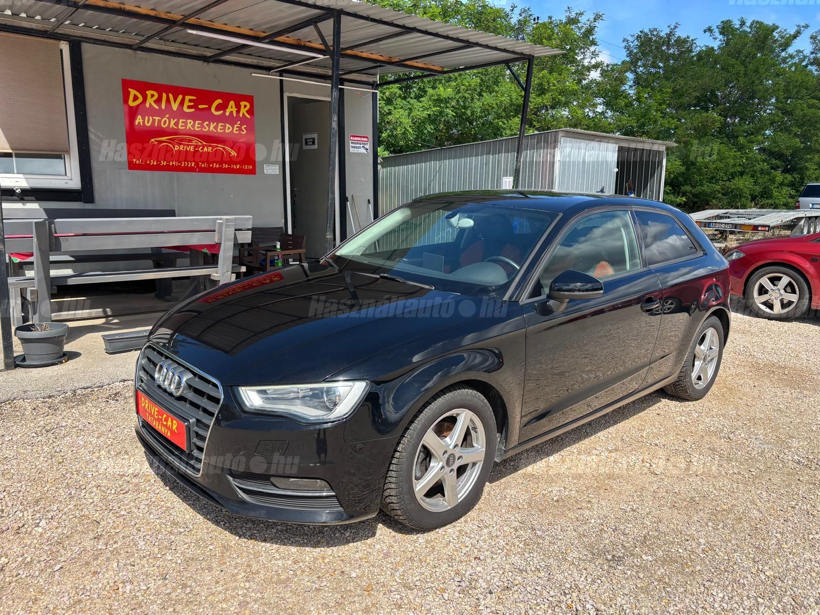 AUDI A3 2012/10 - 1