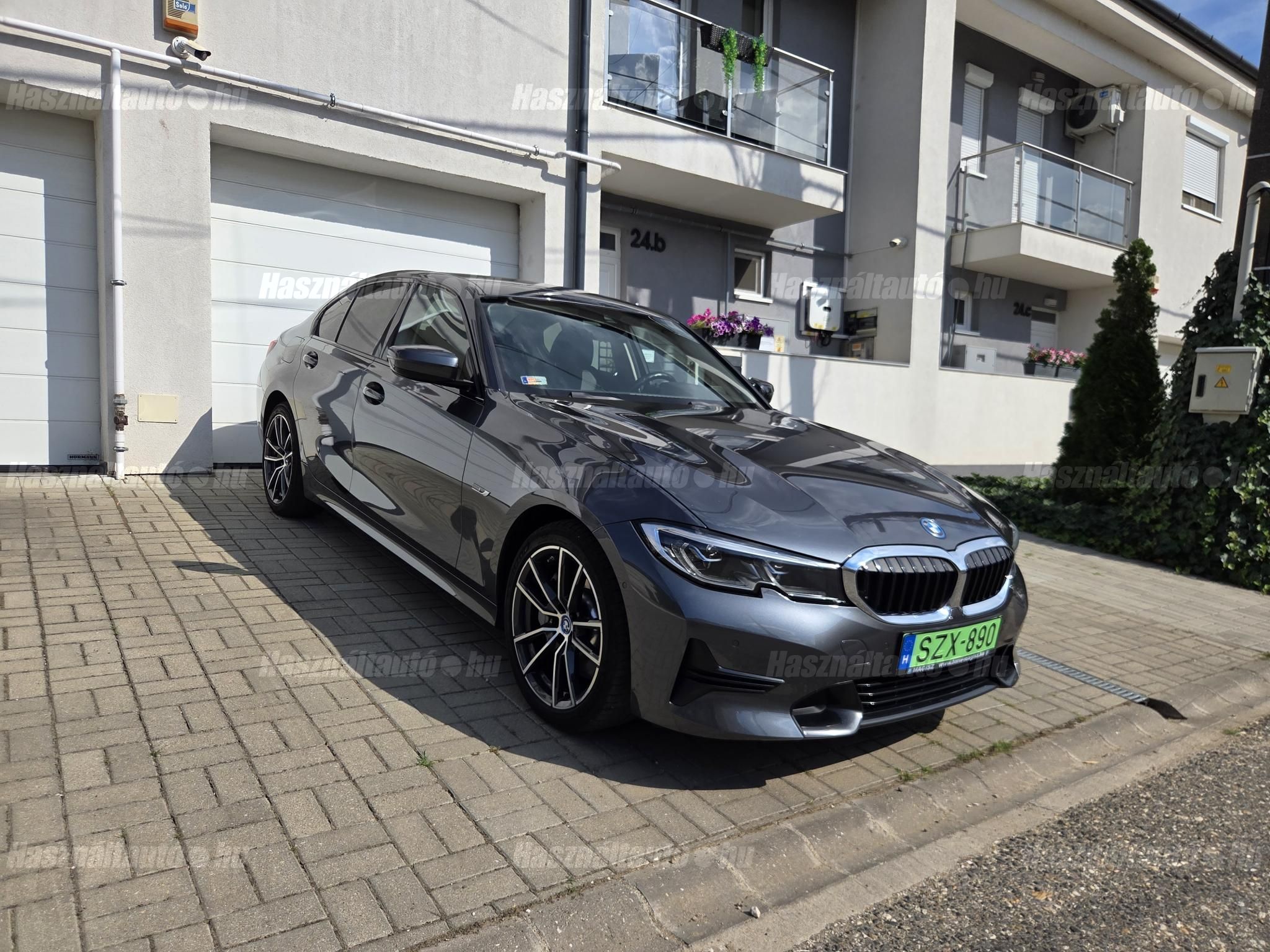 BMW 330 2021/11 - 1