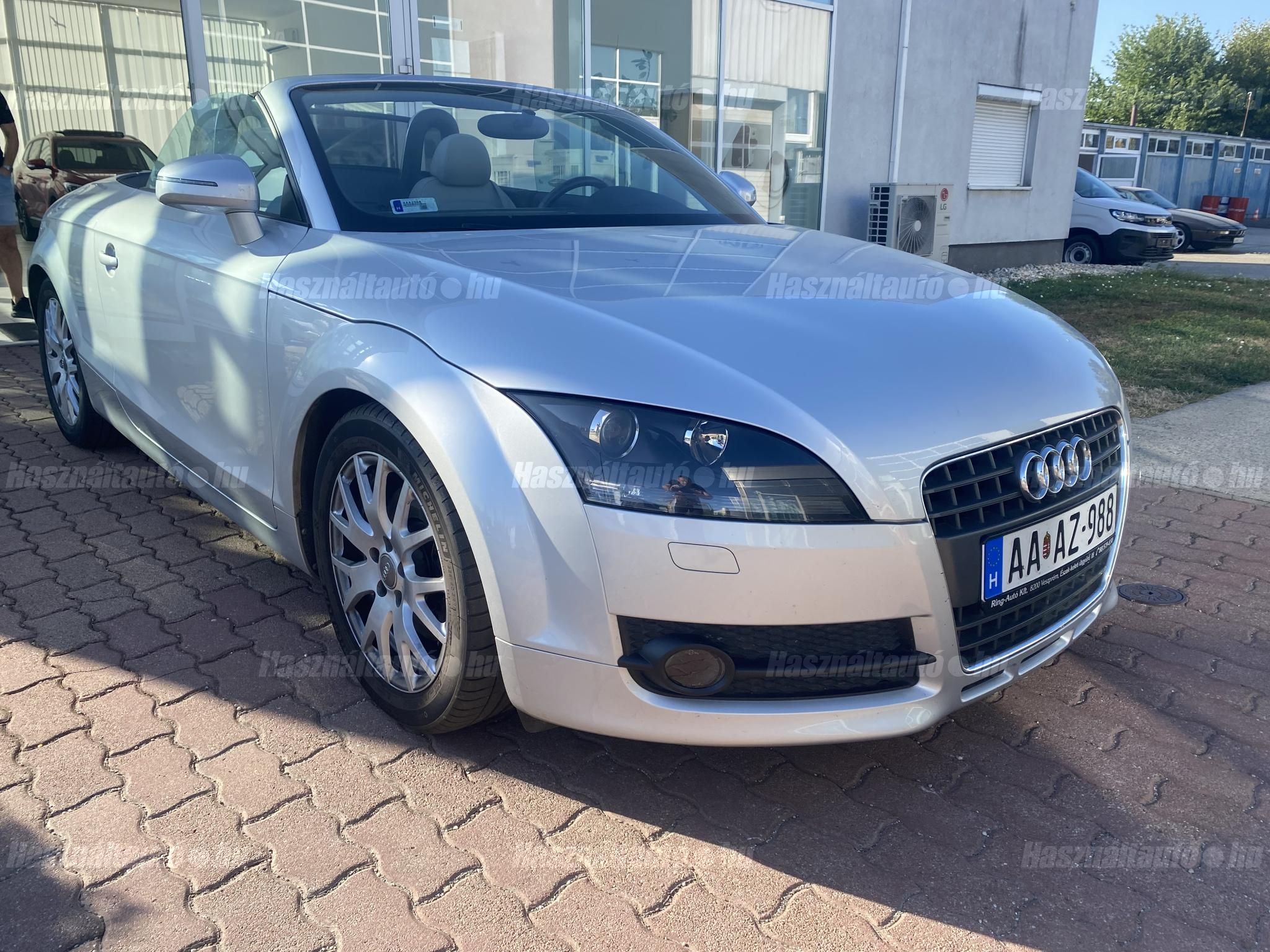AUDI TT 2008 - 1