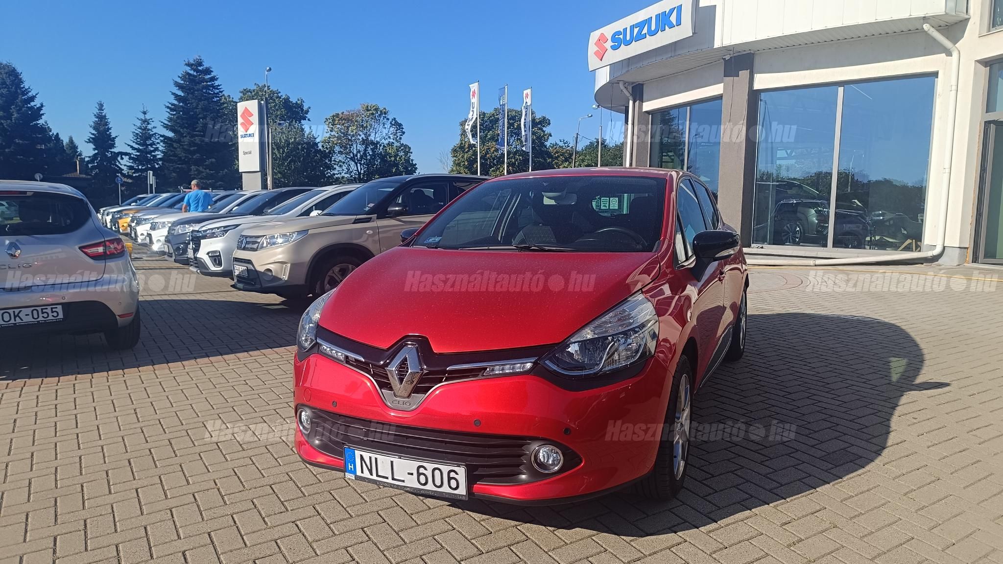 RENAULT CLIO 2016/1 - 1