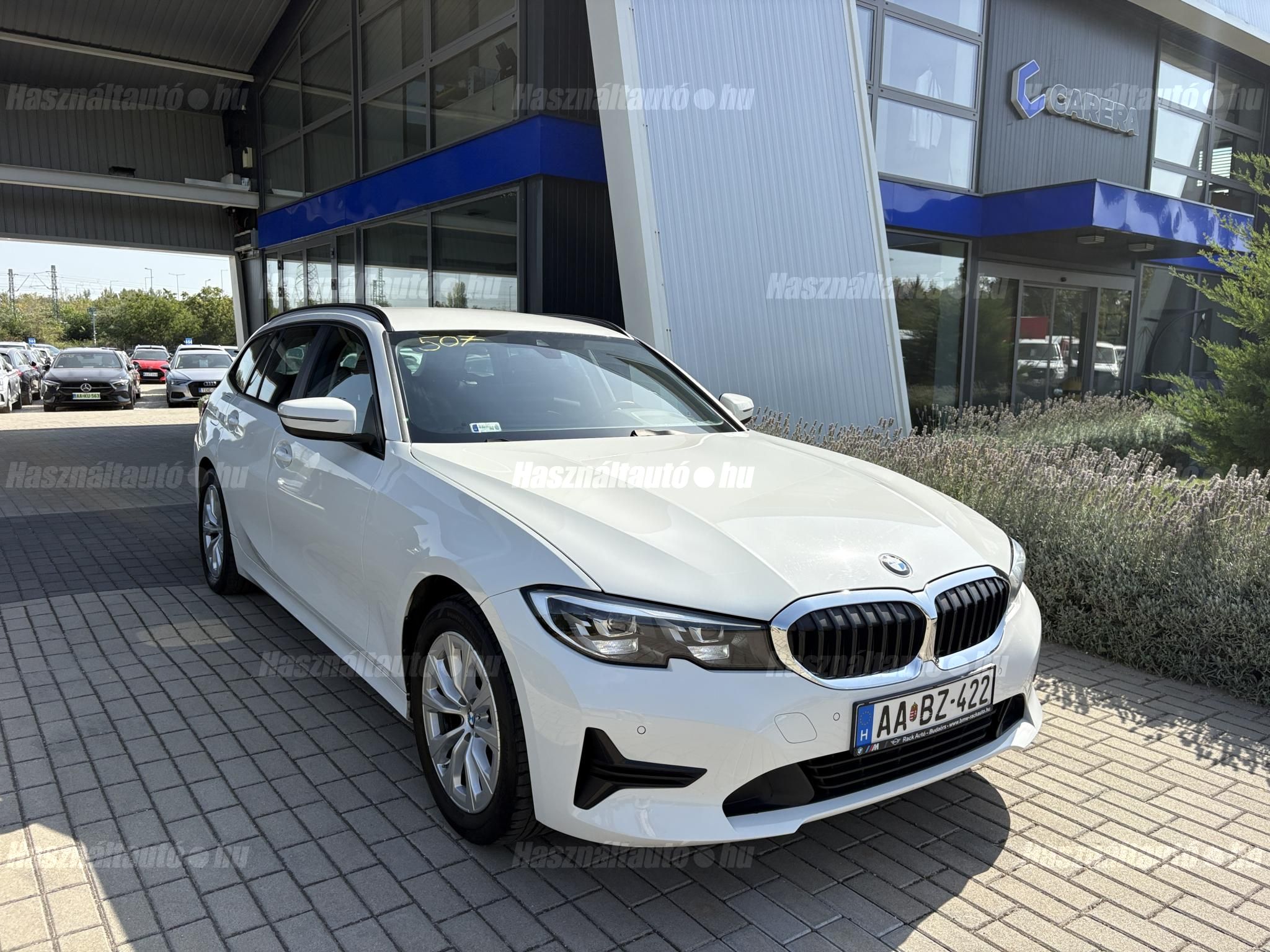BMW 318 2022/7 - 1