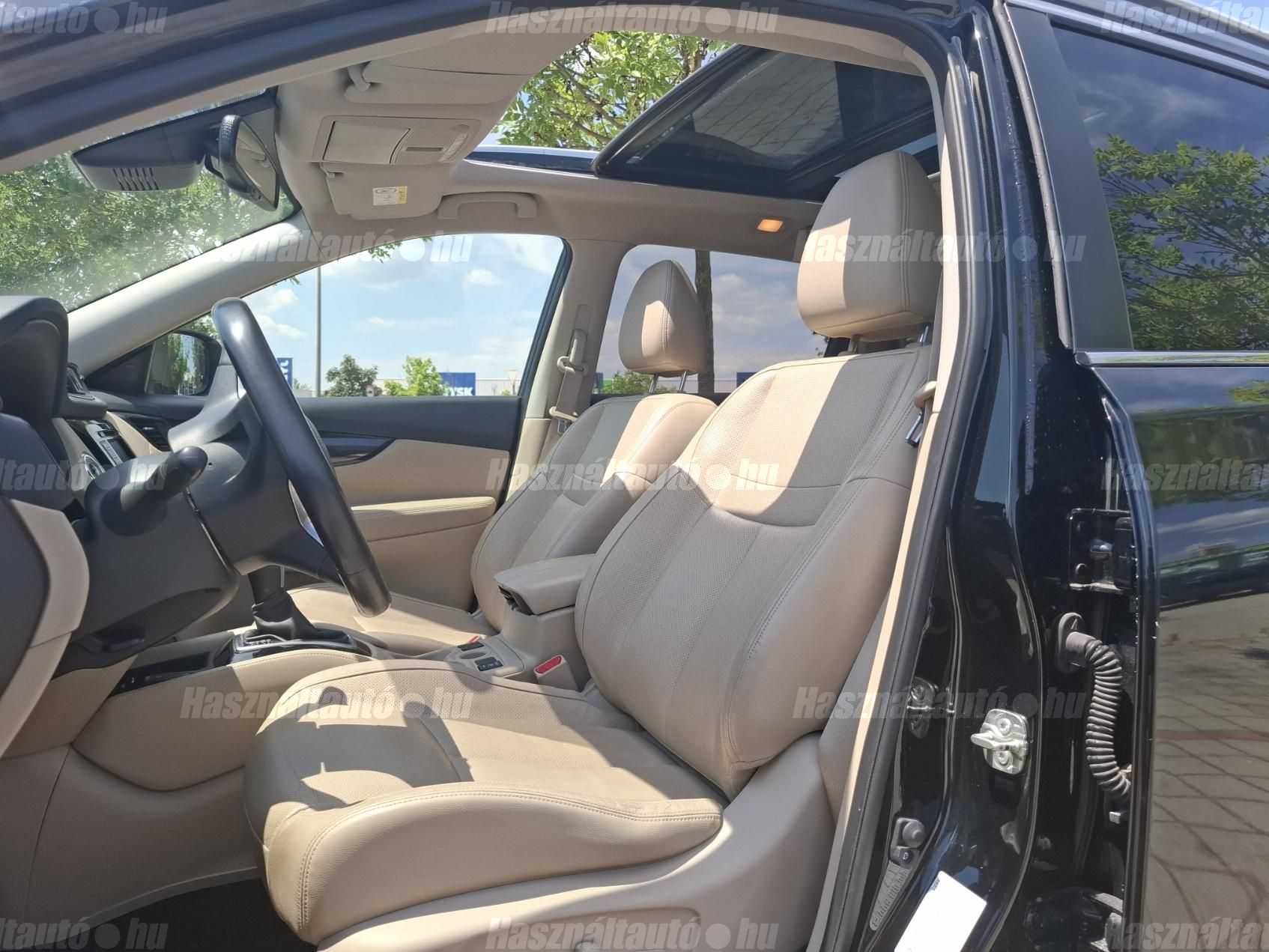 NISSAN X-TRAIL 2021/4 - 1