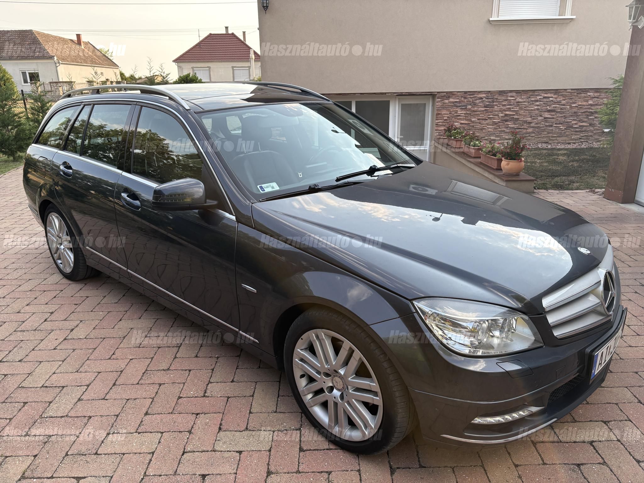 MERCEDES-BENZ C 250 2010/10 - 1