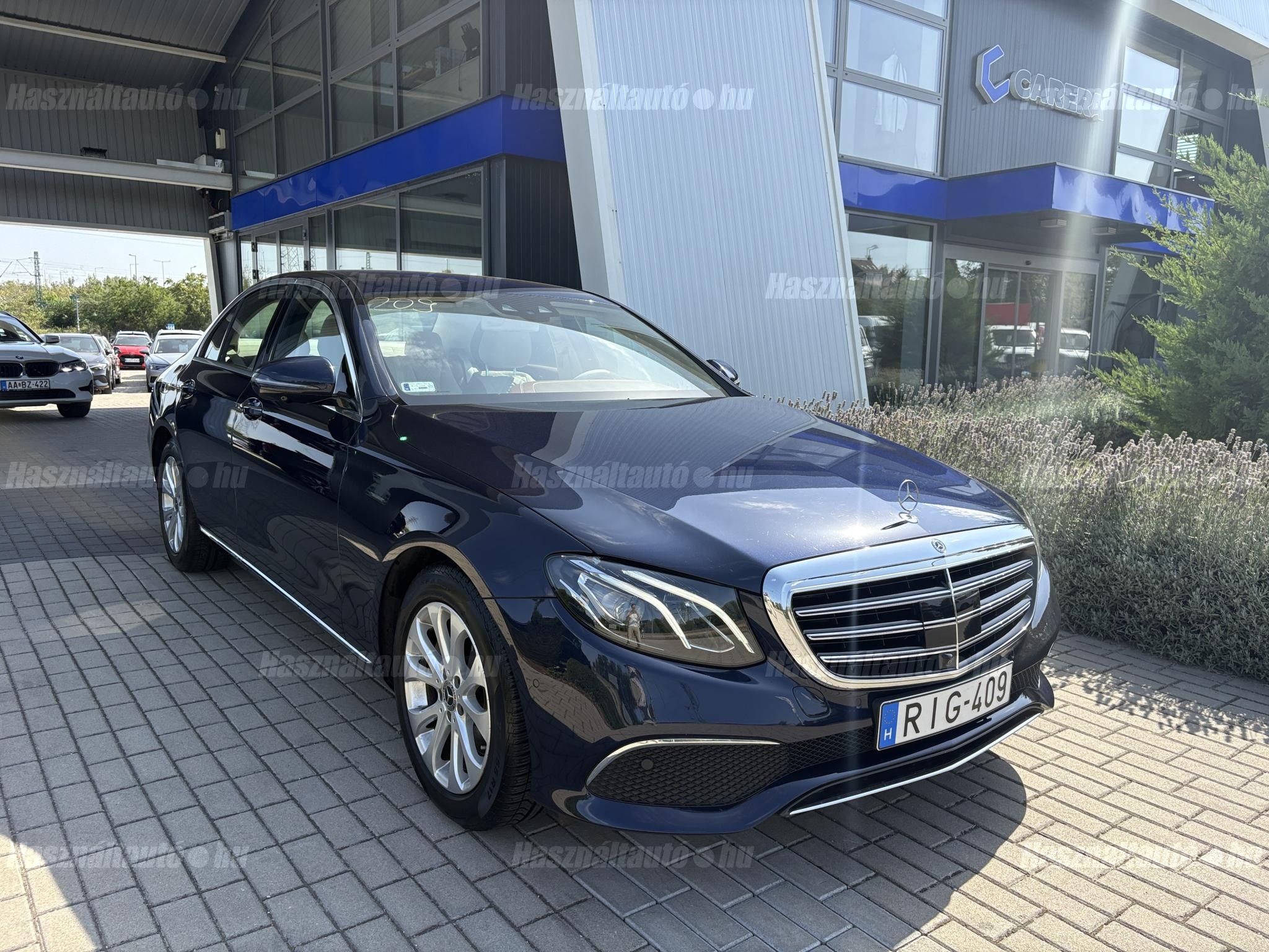 MERCEDES-BENZ E 200 2019/3 - 1