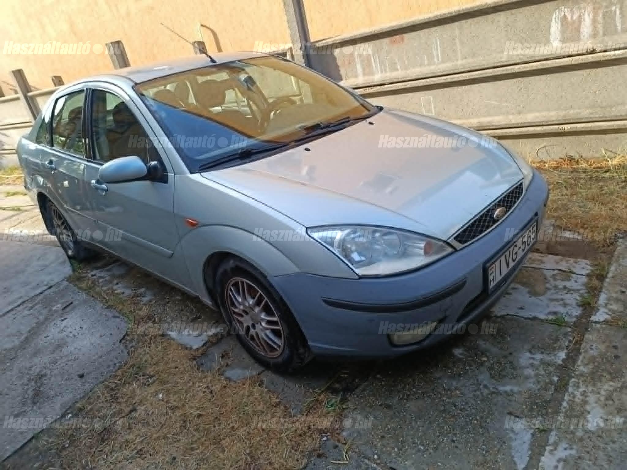 FORD FOCUS 2003/8 - 1