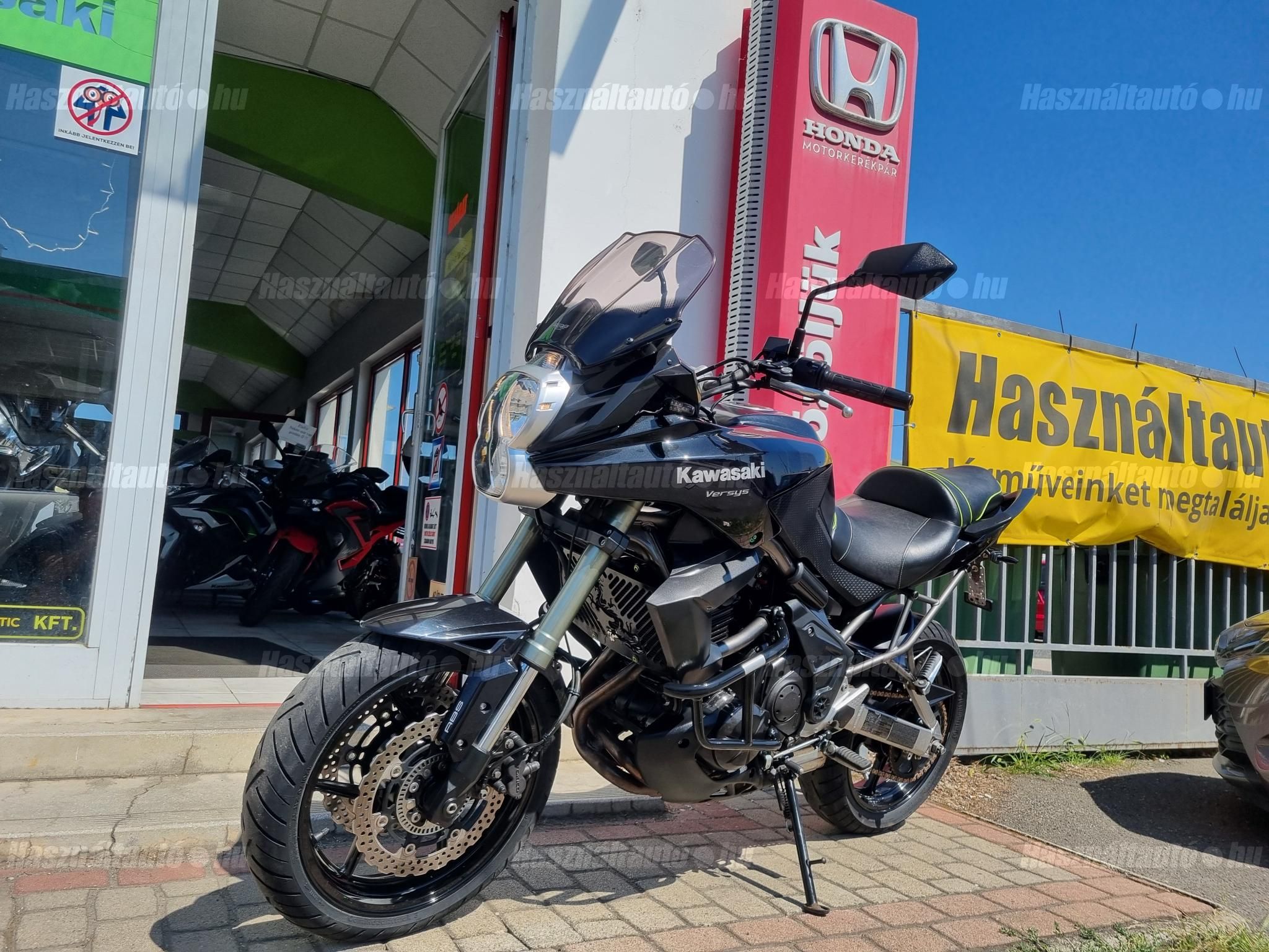 KAWASAKI VERSYS 650 2011/6 - 1