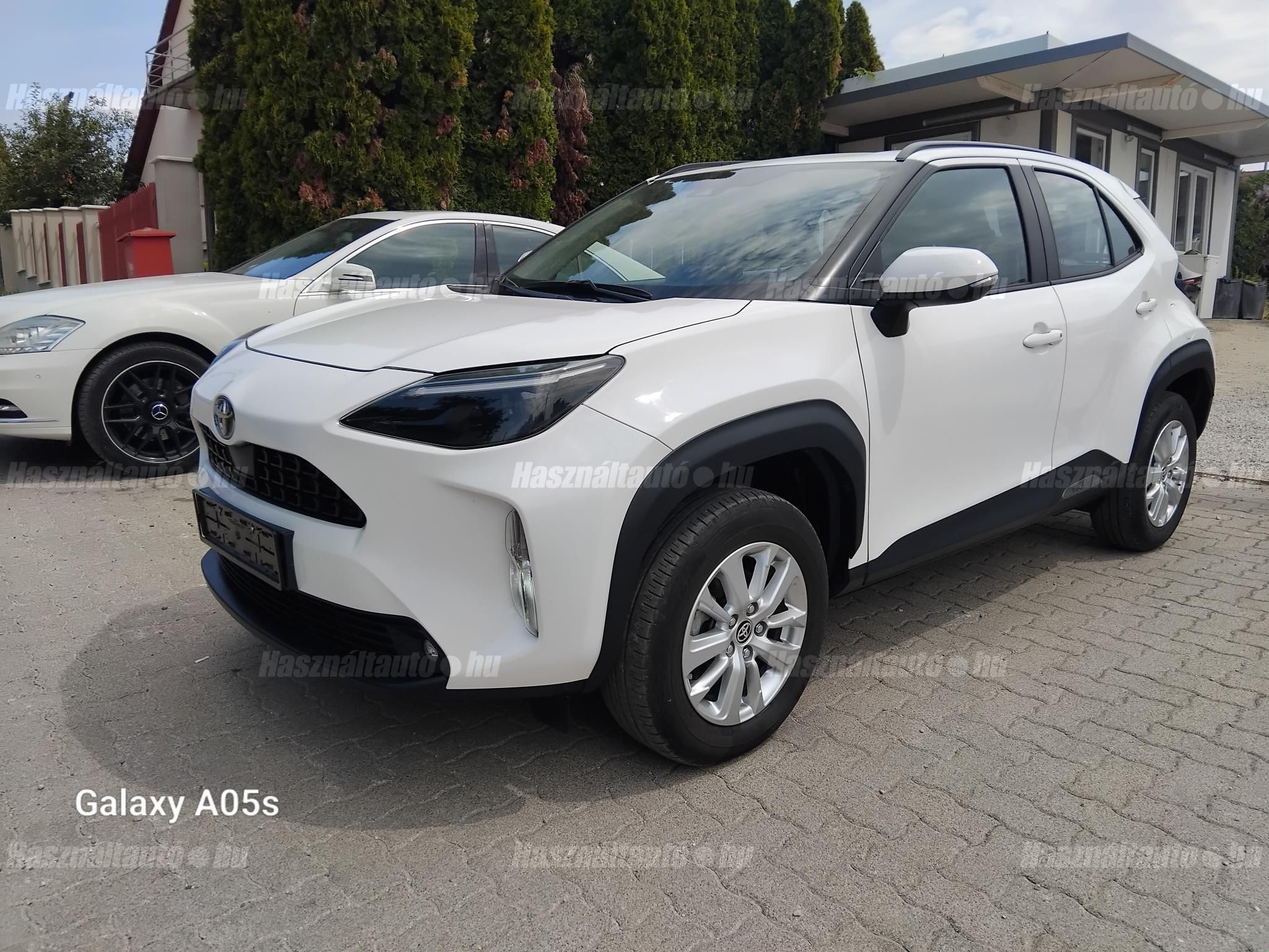 TOYOTA YARIS CROSS 2022/10 - 1