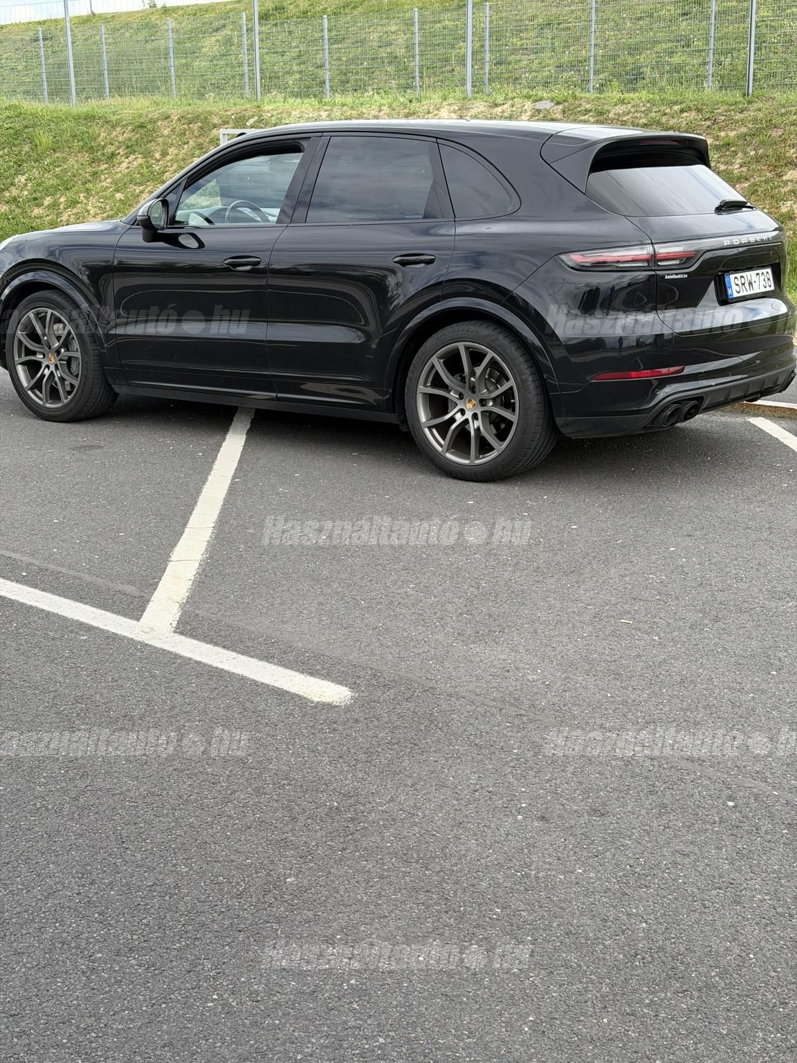 PORSCHE CAYENNE 2018/7 - 1