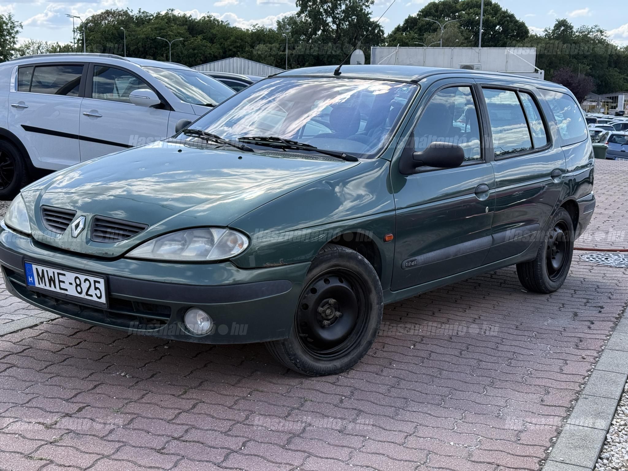 RENAULT MEGANE 2003/3 - 1
