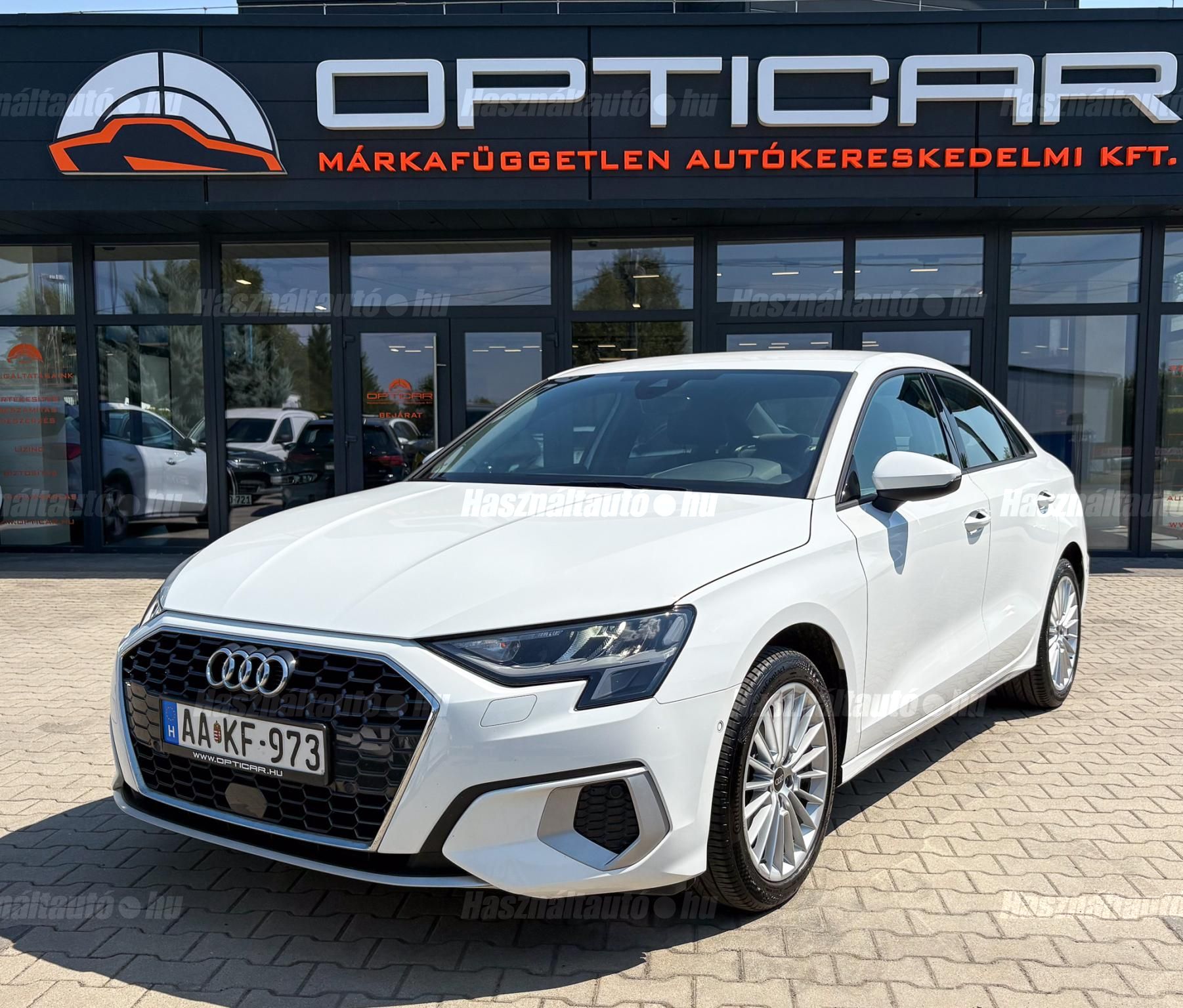 AUDI A3 2023/3 - 1