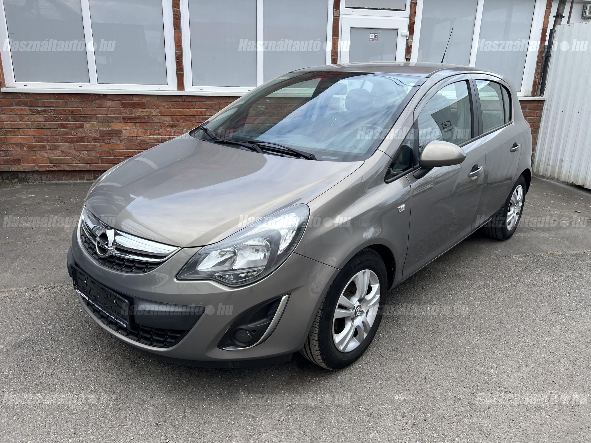OPEL CORSA D 2014/4 - 1