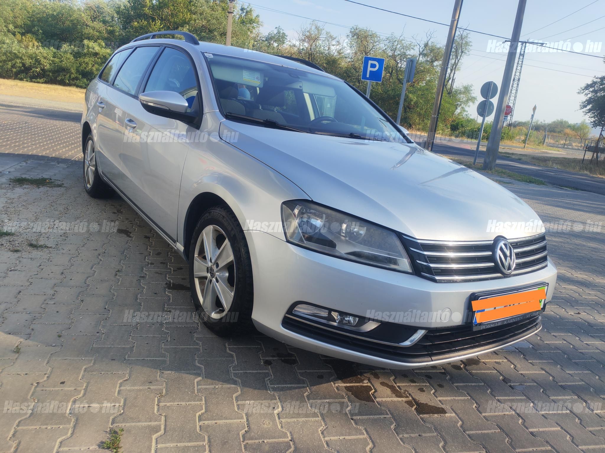 VOLKSWAGEN PASSAT VII 2011/8 - 1