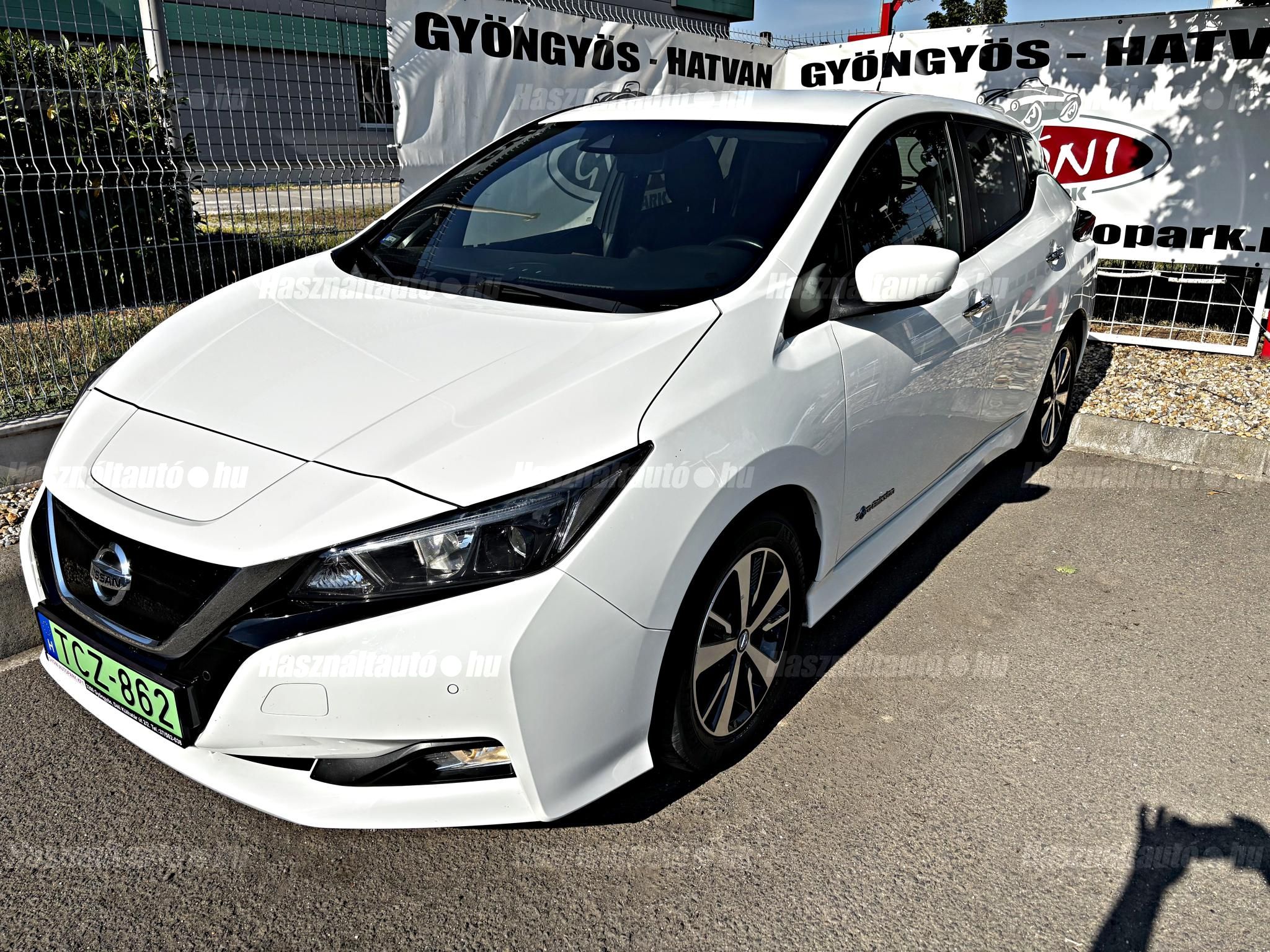 NISSAN LEAF 2018/9 - 1