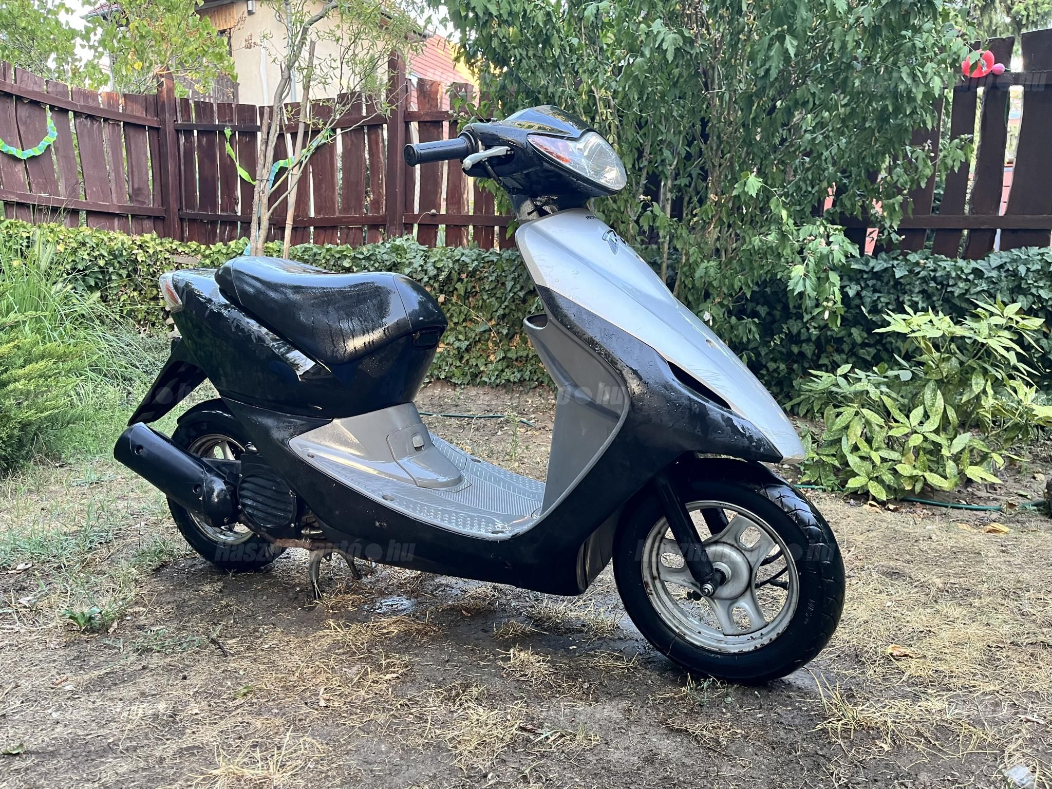 HONDA DIO 2003/6 - 1