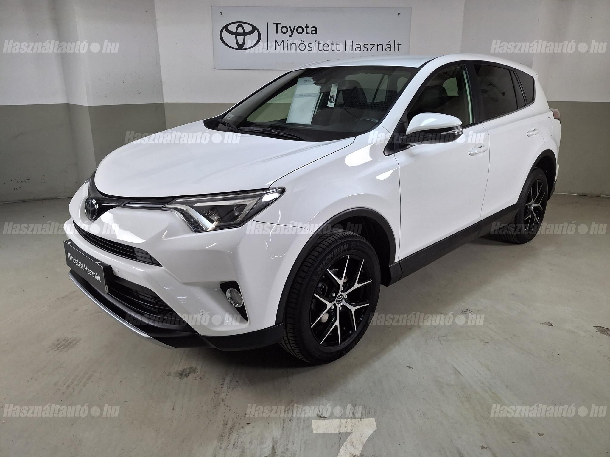 TOYOTA RAV 4 2017/2 - 1