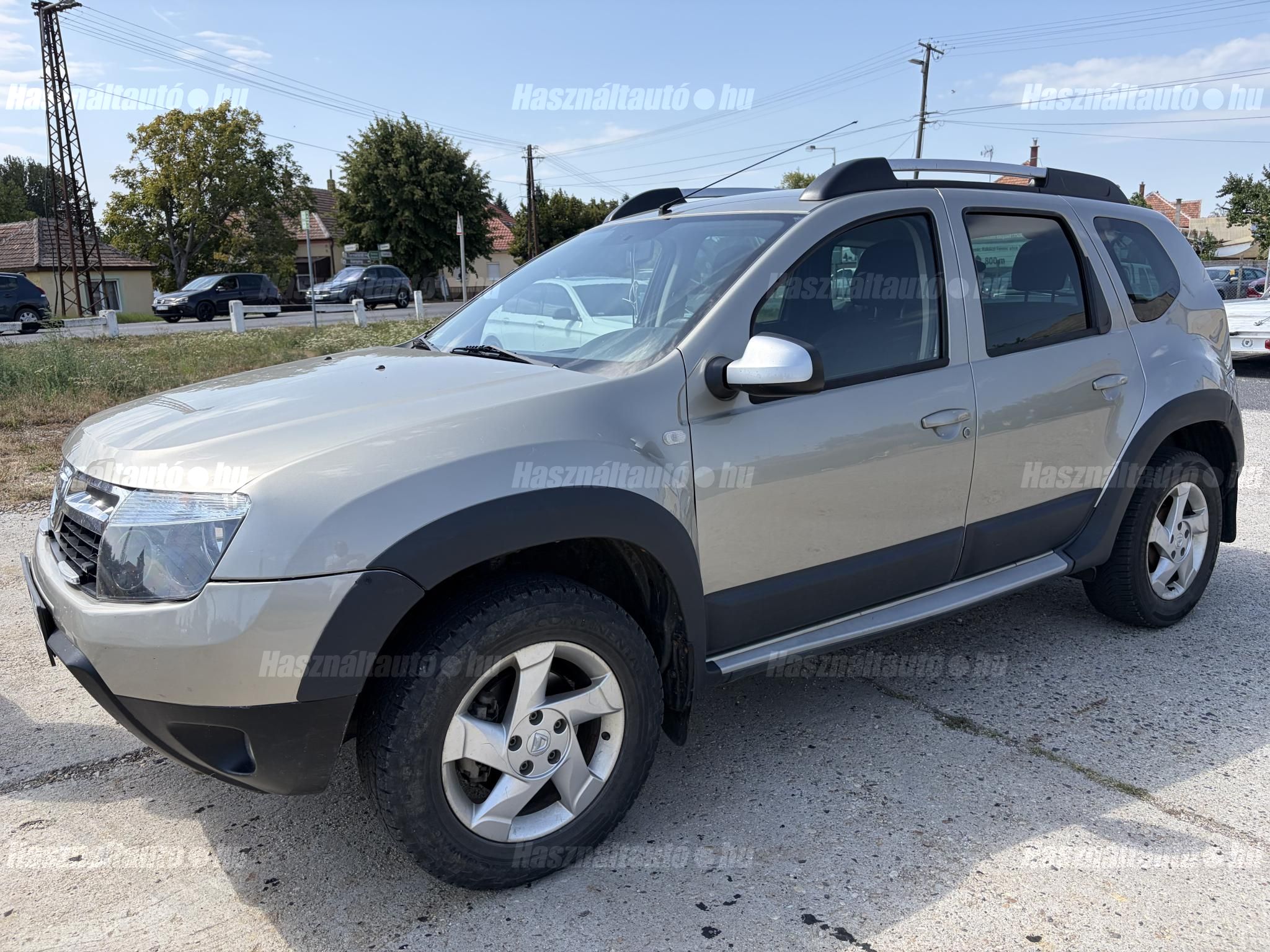 DACIA DUSTER 2012/8 - 1