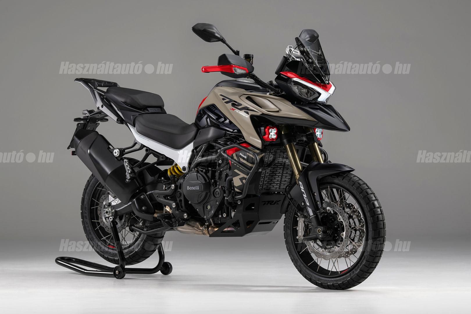 BENELLI TRK 2026/8 - 1