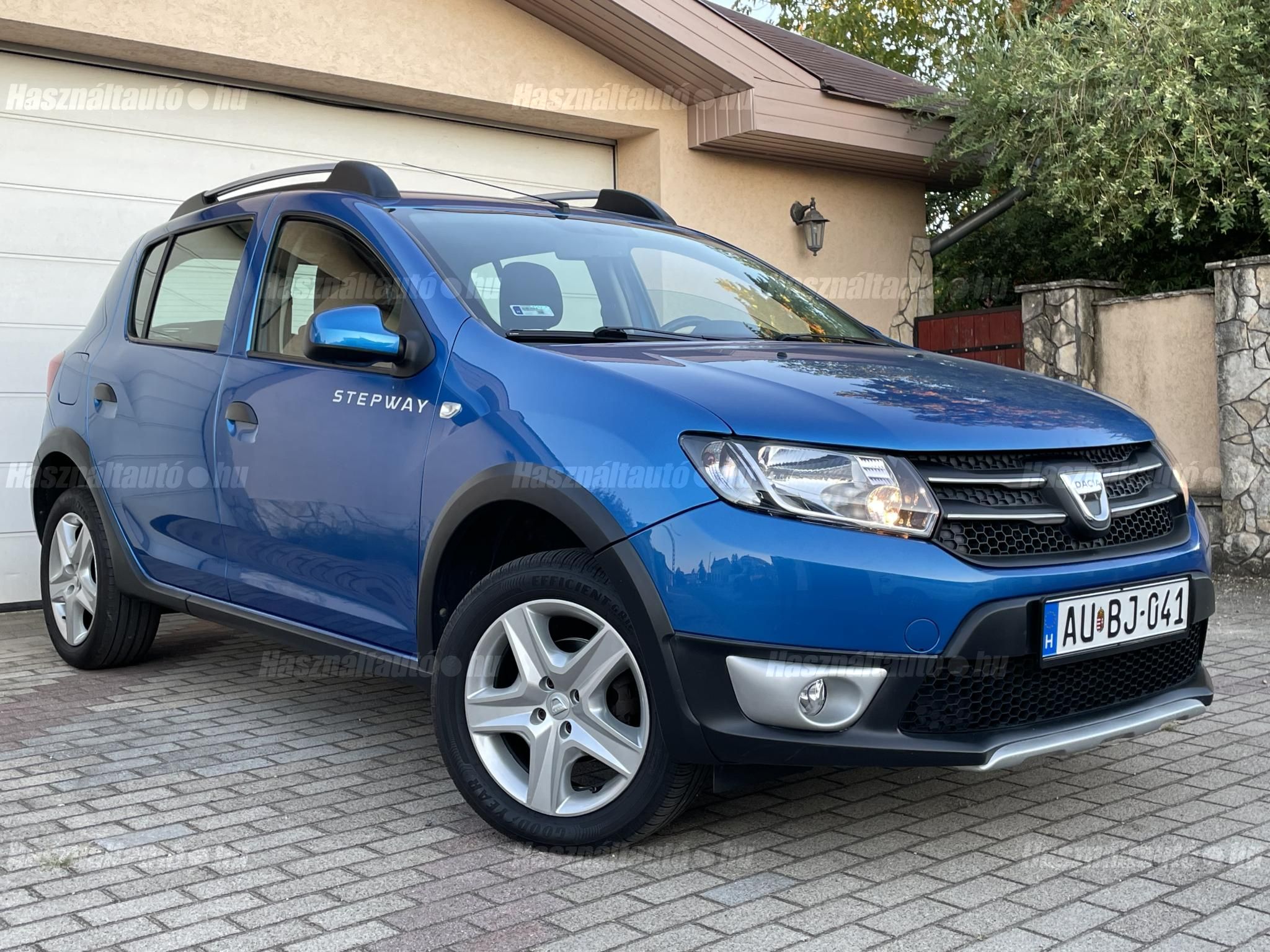 DACIA SANDERO 2014/1 - 1