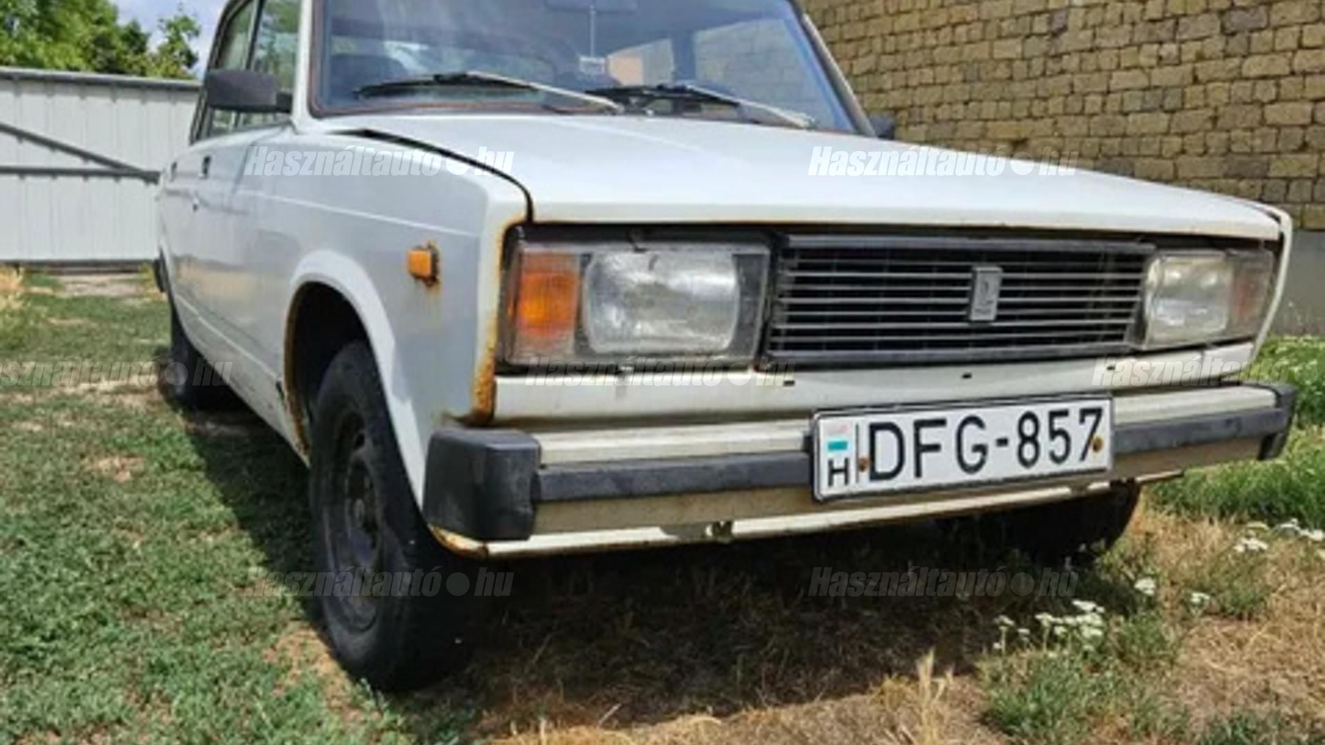 LADA 2105 1989 - 1