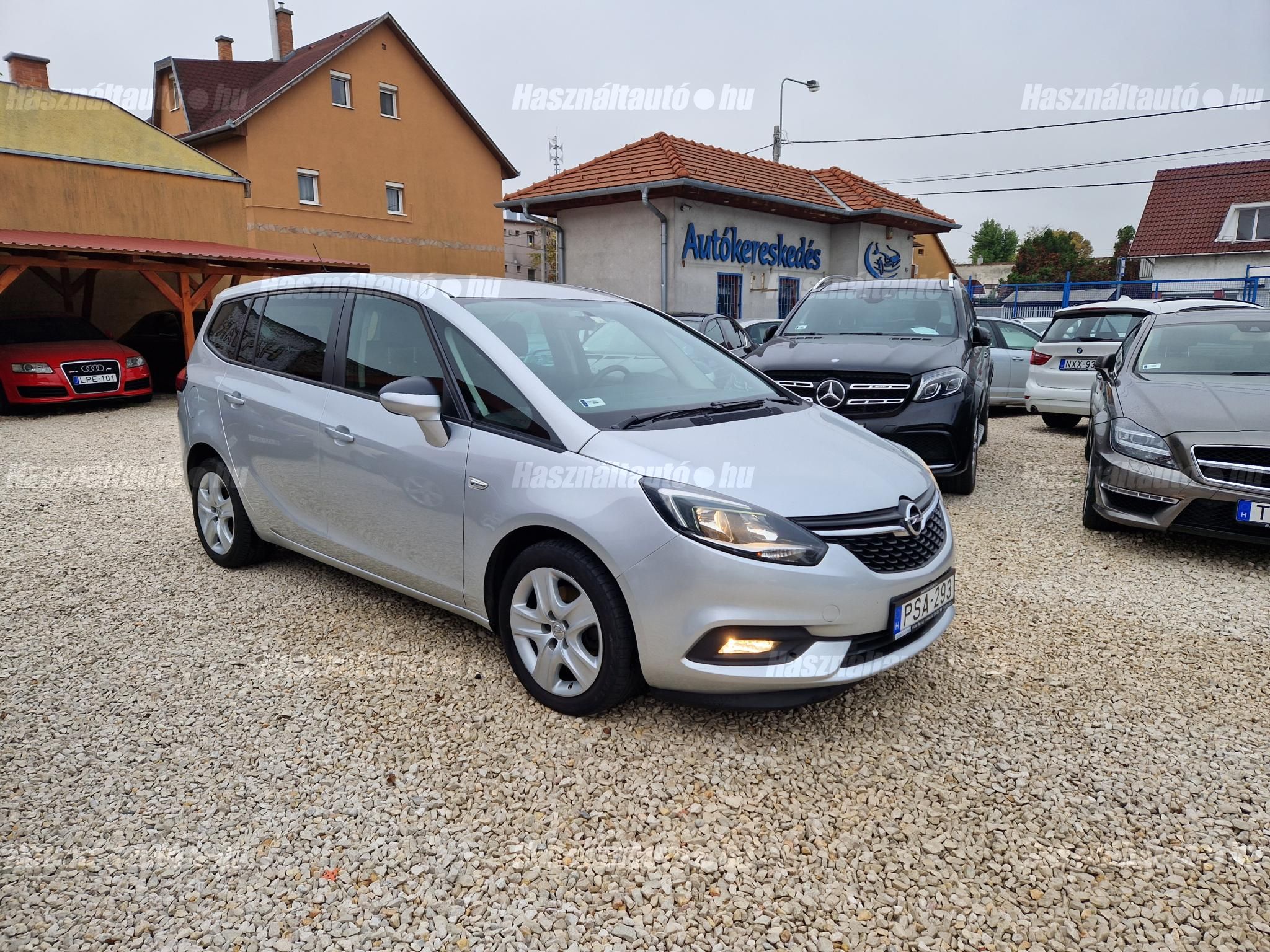 OPEL ZAFIRA TOURER 2018/3 - 1