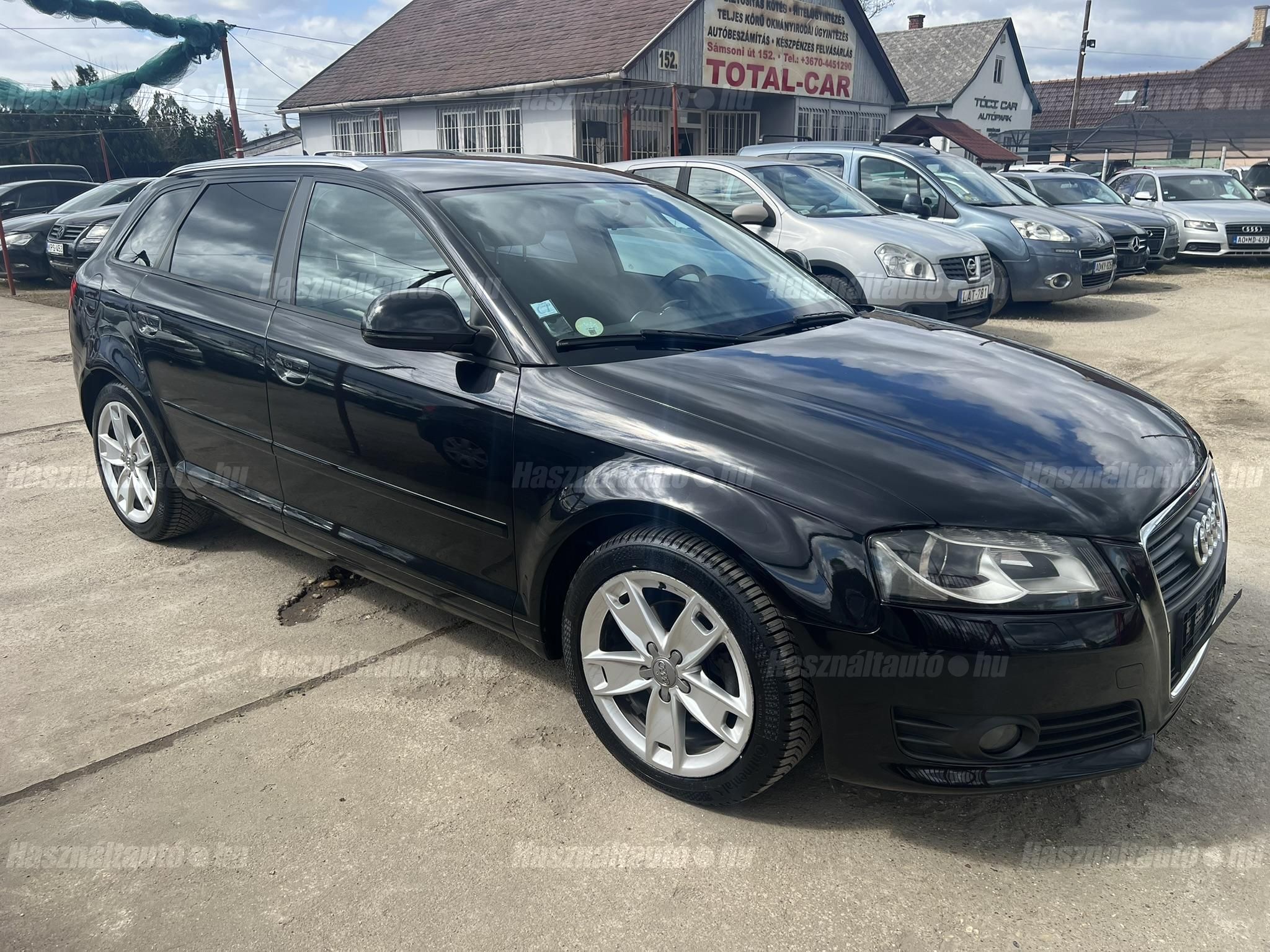 AUDI A3 2010/5 - 1