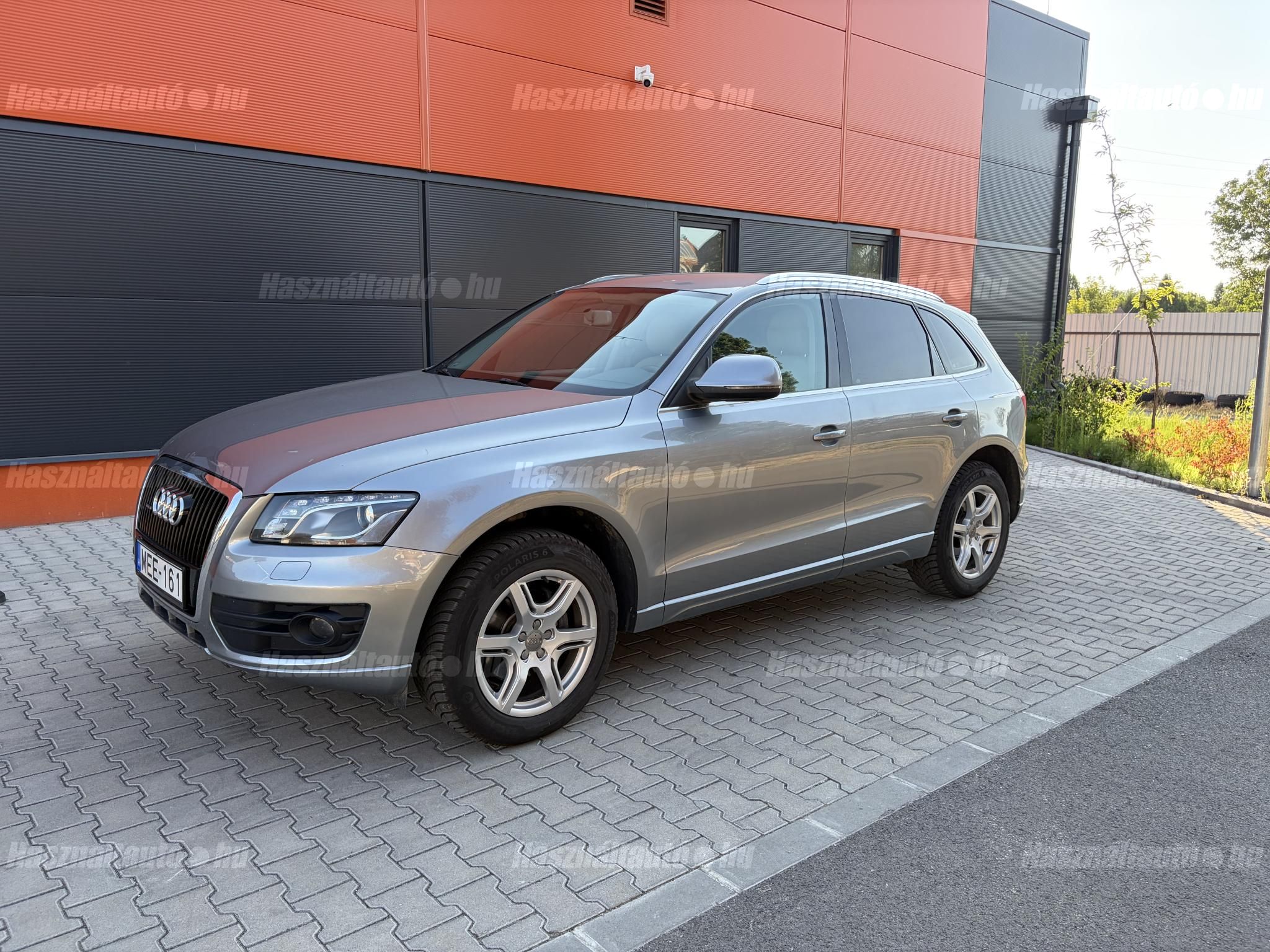 AUDI Q5 2009/5 - 1