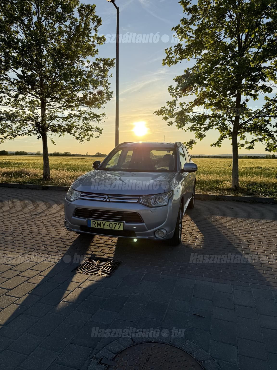 MITSUBISHI OUTLANDER 2013/12 - 1