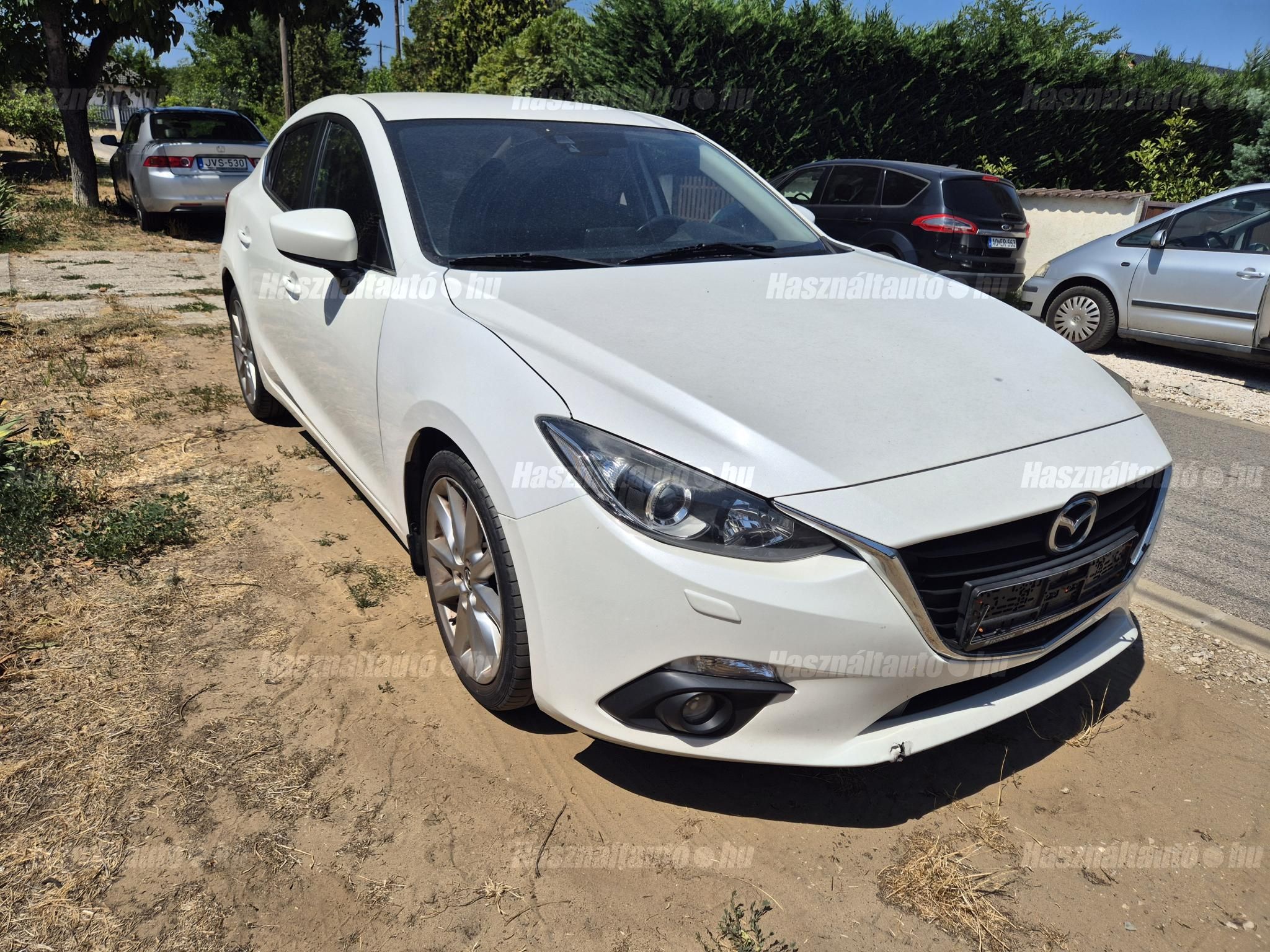 MAZDA 3 2014/8 - 1