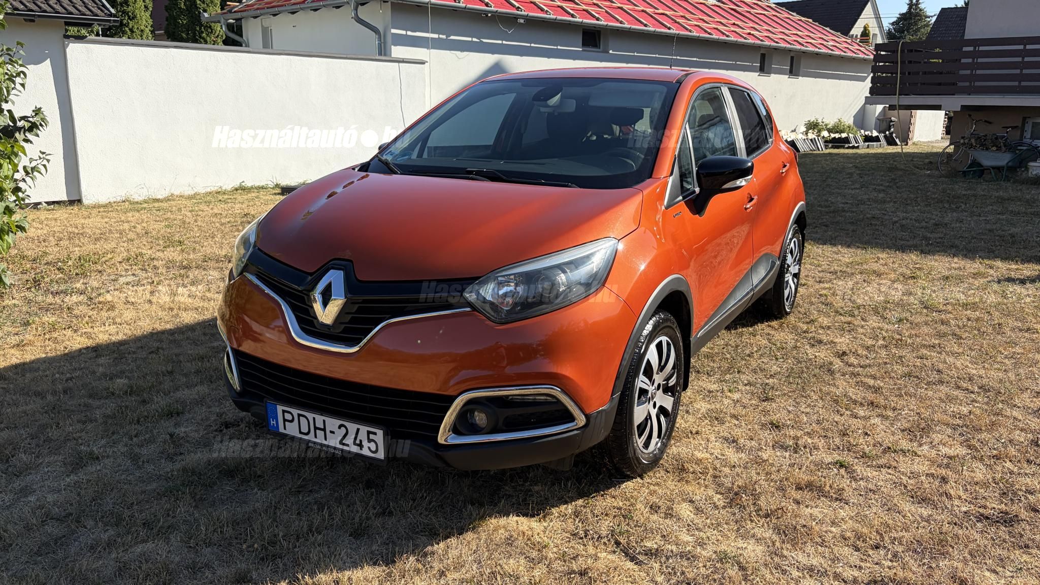 RENAULT CAPTUR 2016 - 1
