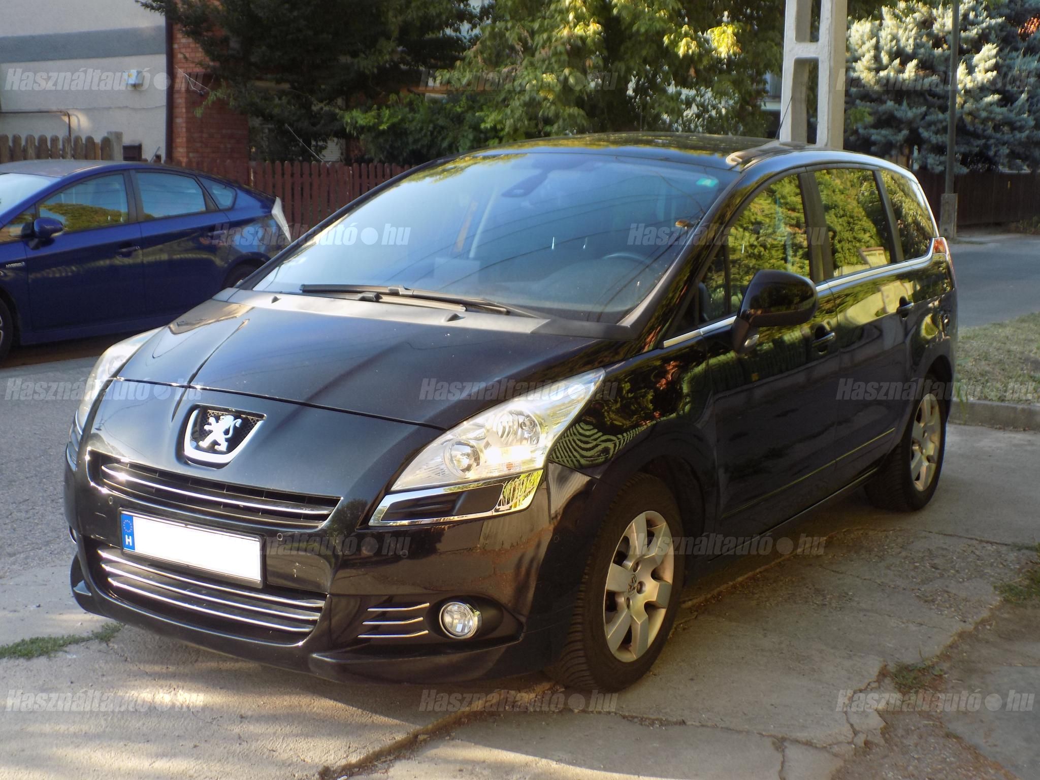 PEUGEOT 5008 2012/1 - 1