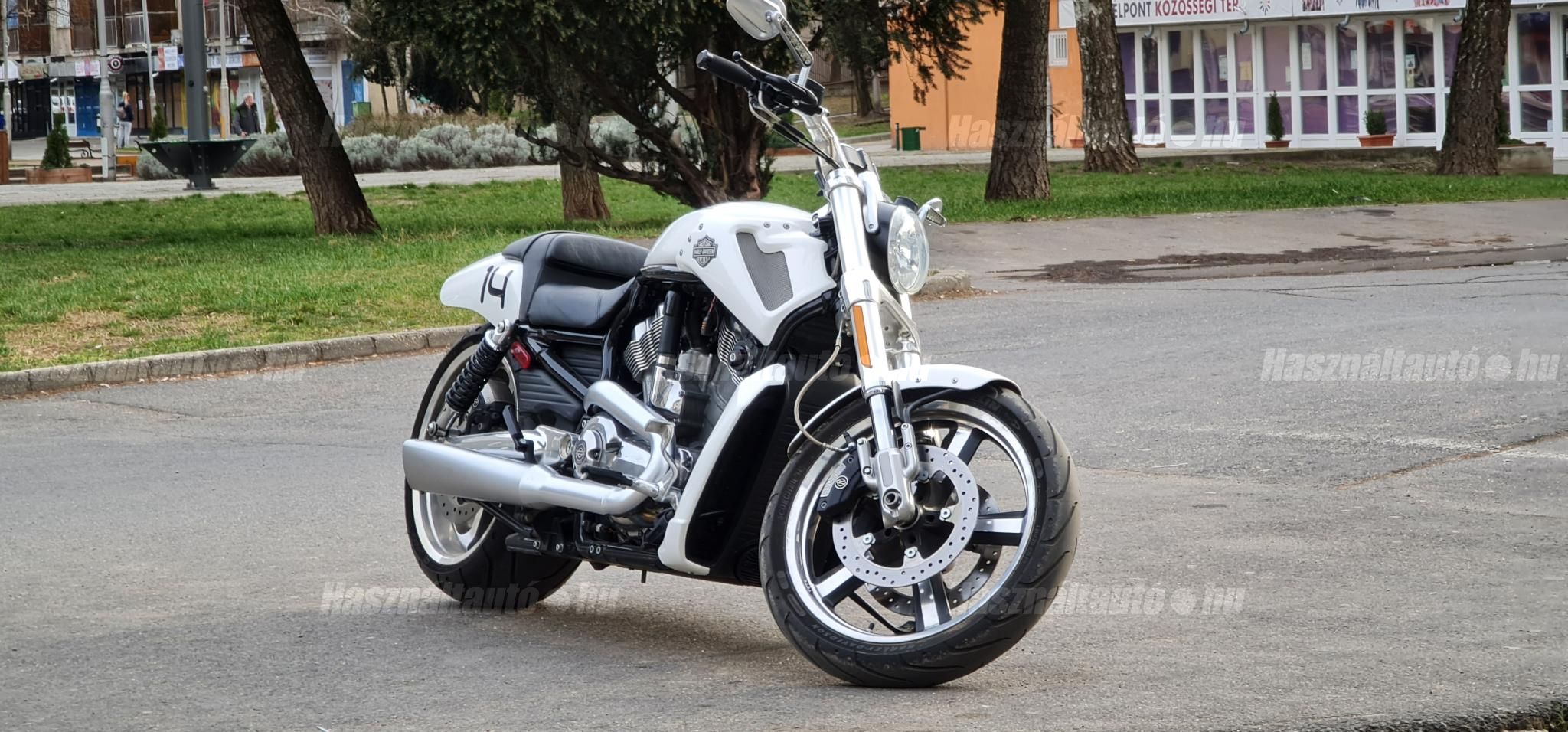 HARLEY-DAVIDSON VRSC 2009/6 - 1