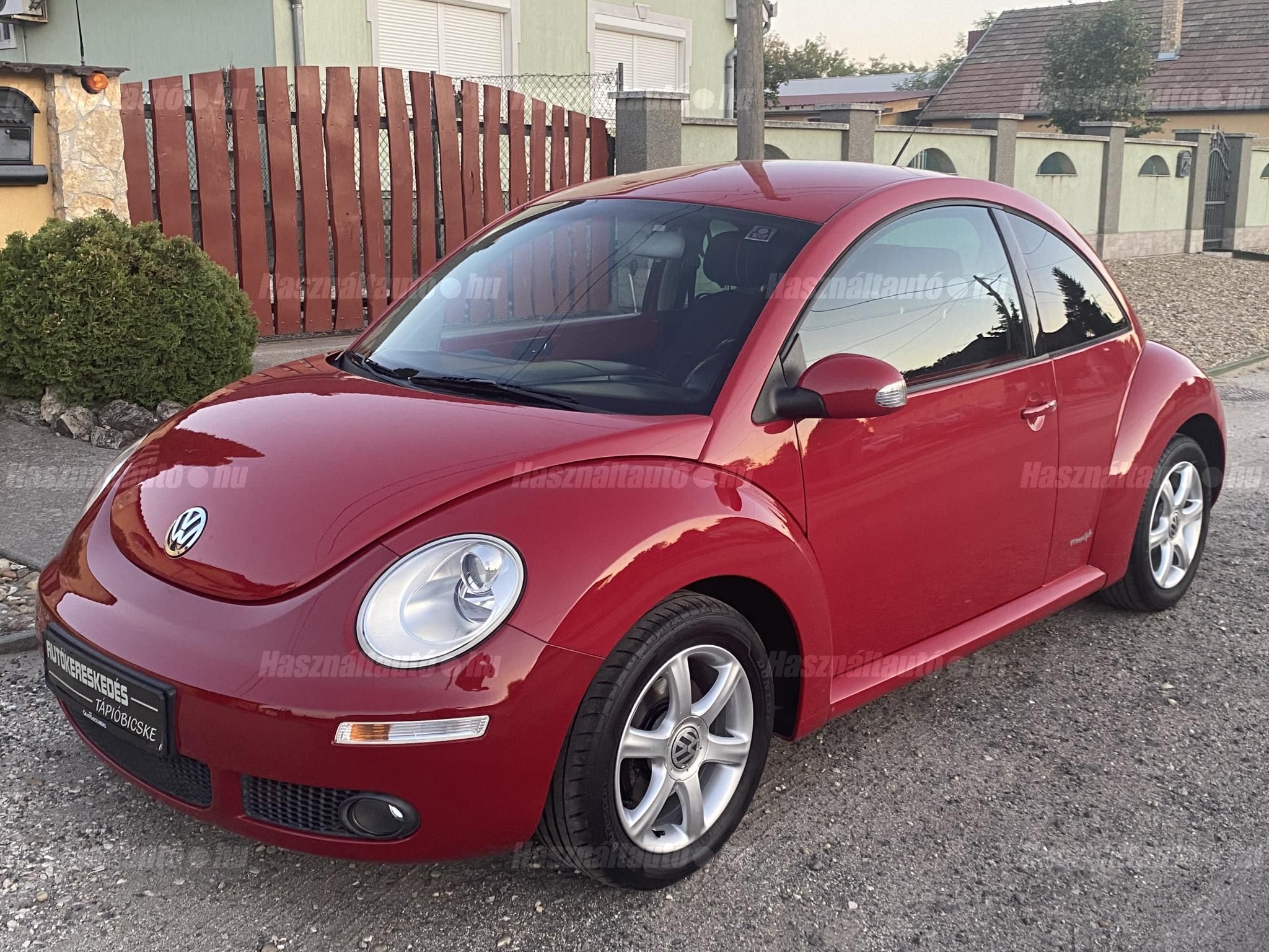 VOLKSWAGEN BEETLE 2009/11 - 1
