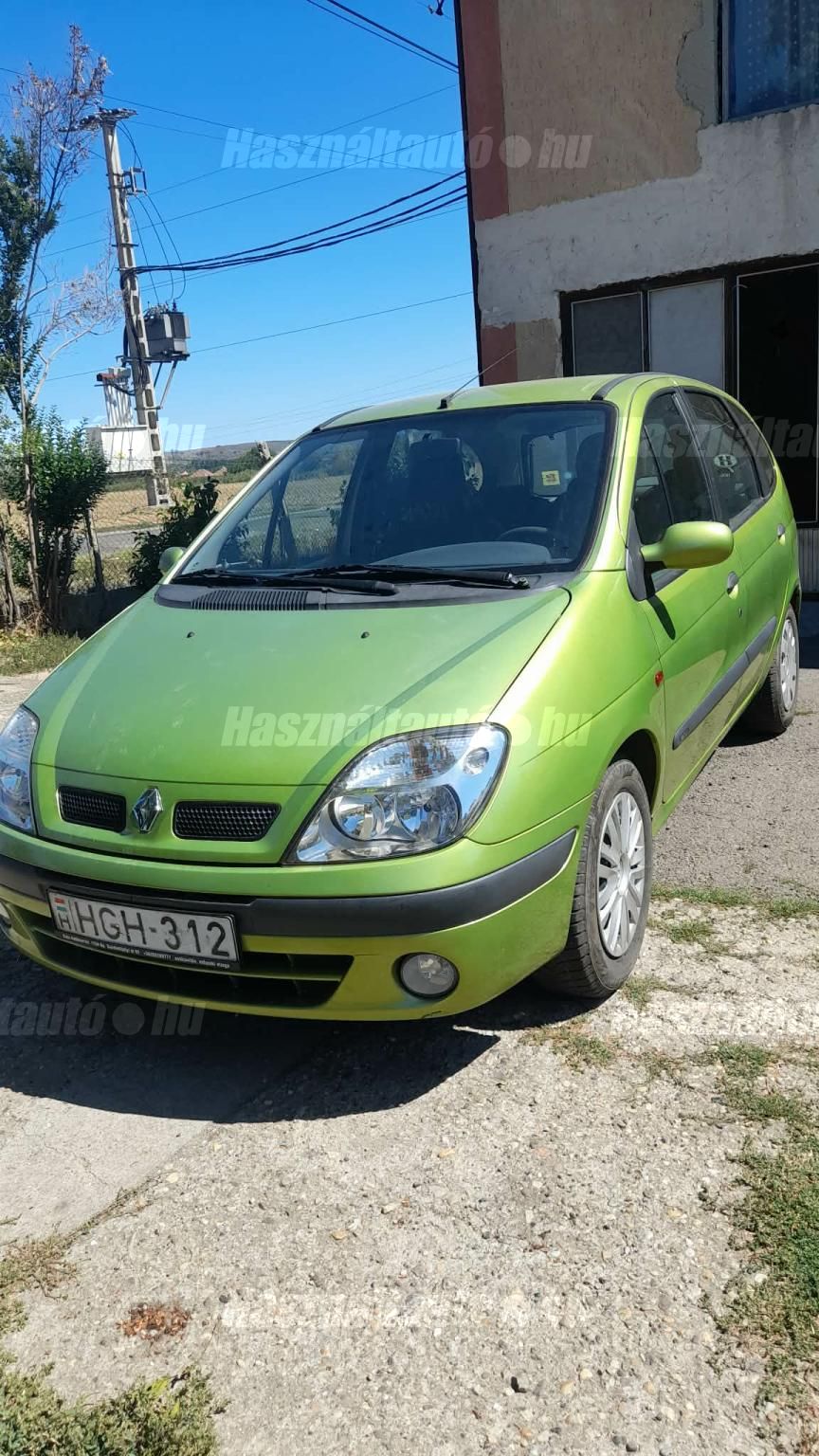 RENAULT SCENIC 2000 - 1