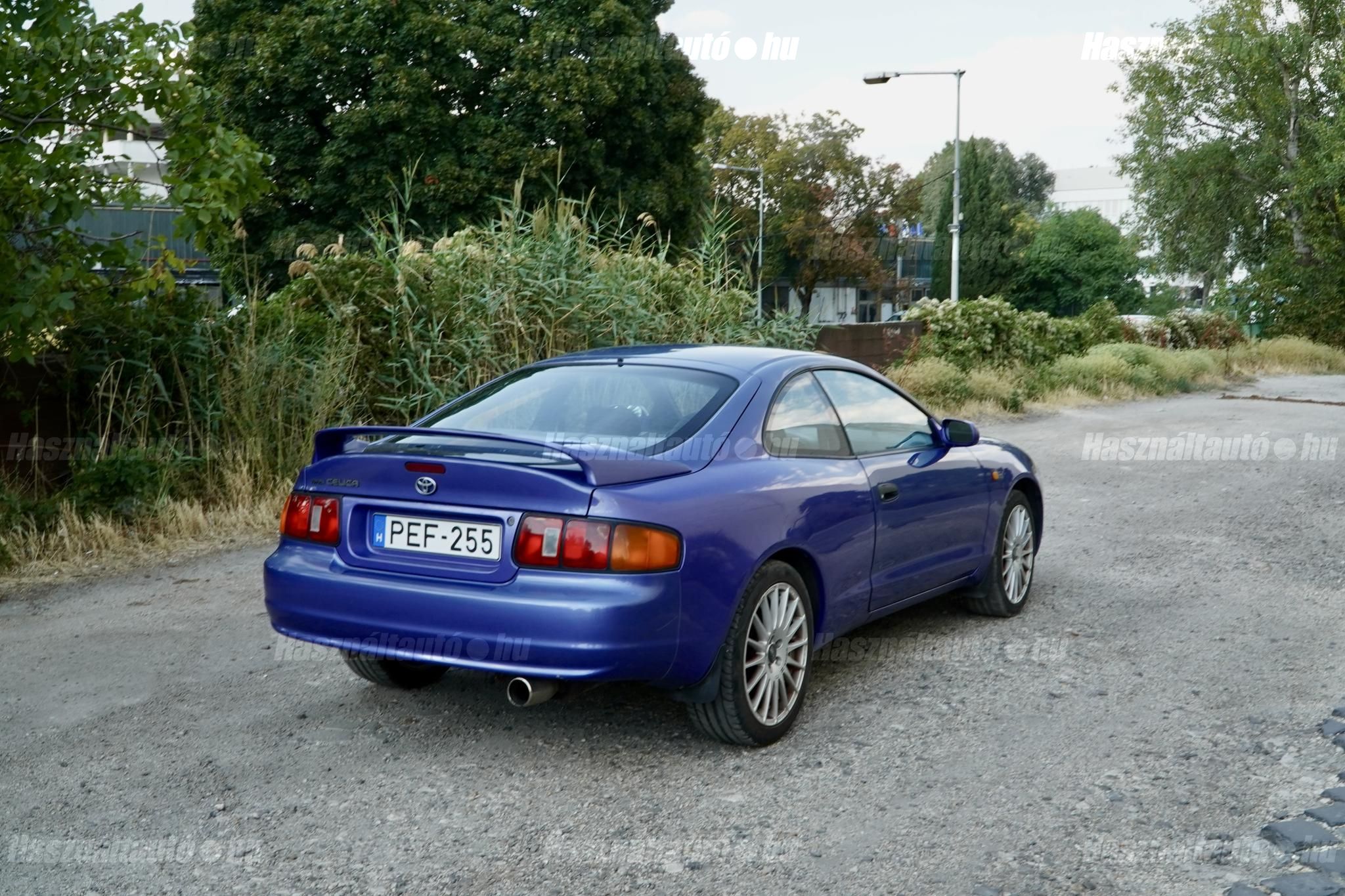 TOYOTA CELICA 2000 - 1