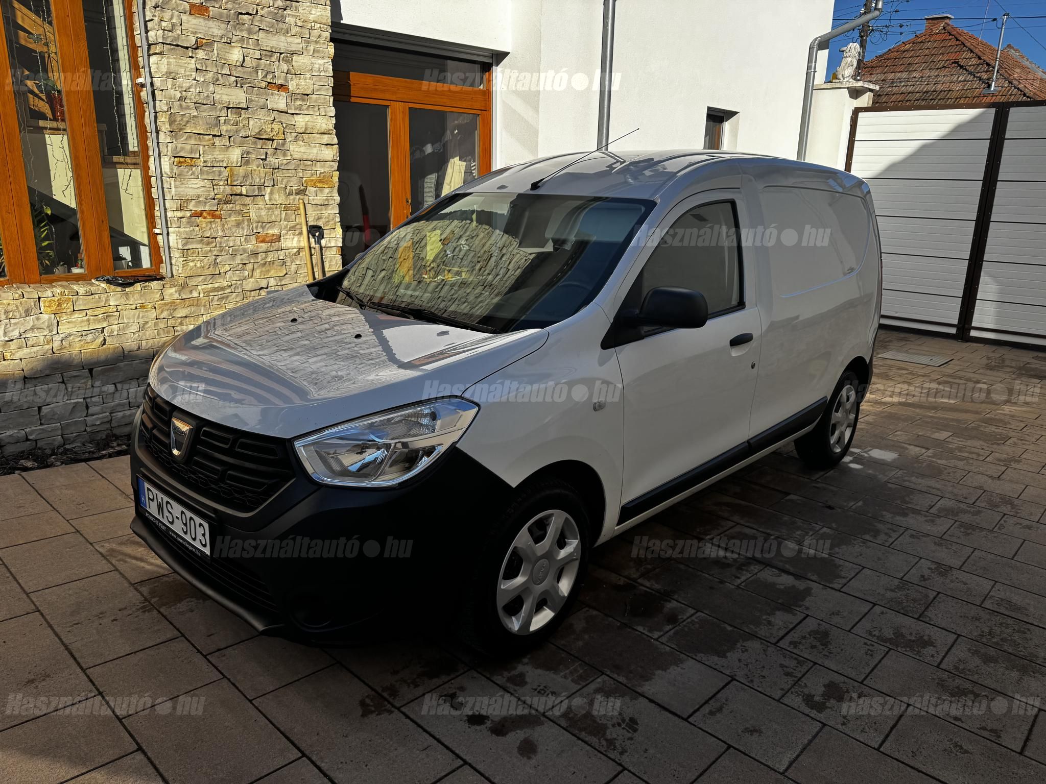 DACIA DOKKER 2018/6 - 1