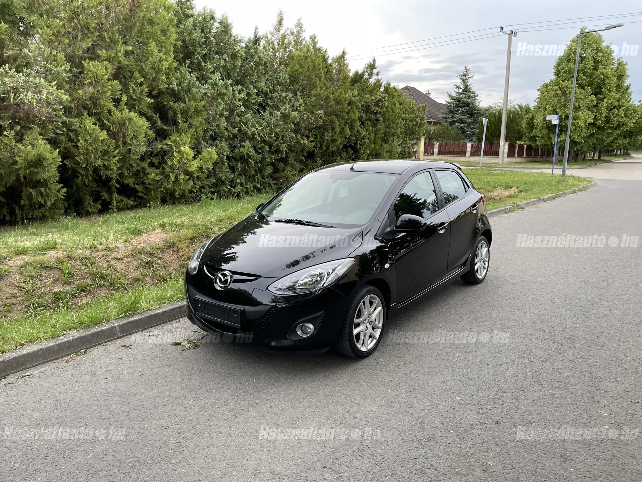 MAZDA 2 2011/11 - 1
