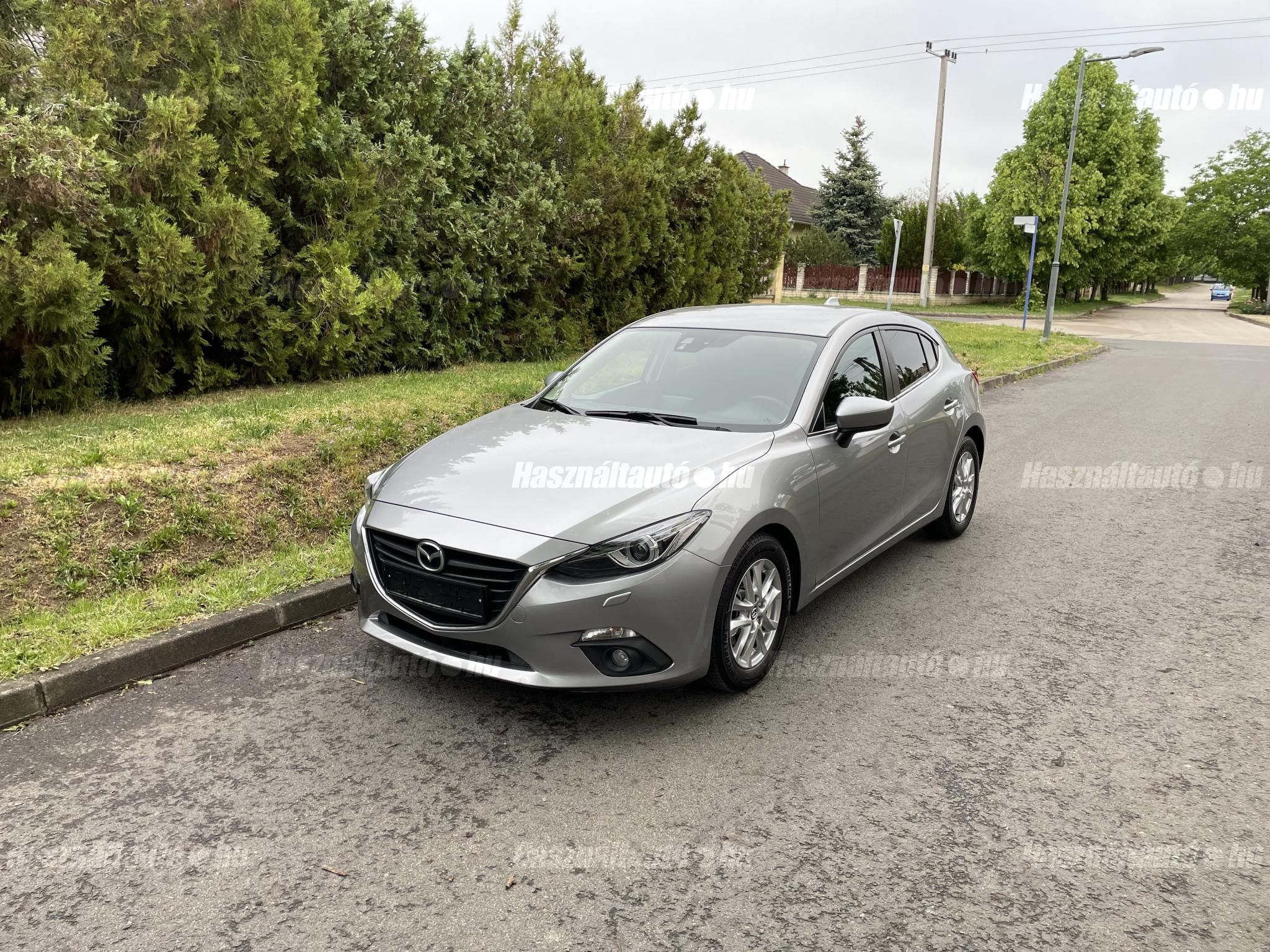 MAZDA 3 2016/7 - 1