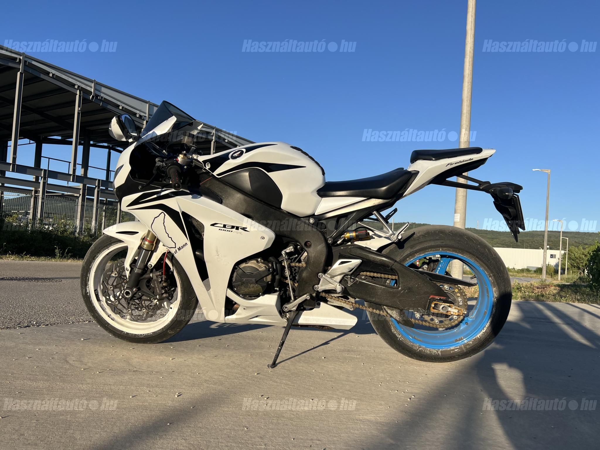 HONDA CBR 1000 RR 2009/8 - 1