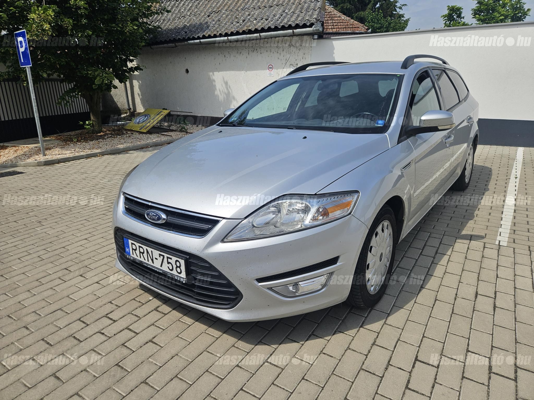 FORD MONDEO 2012/3 - 1