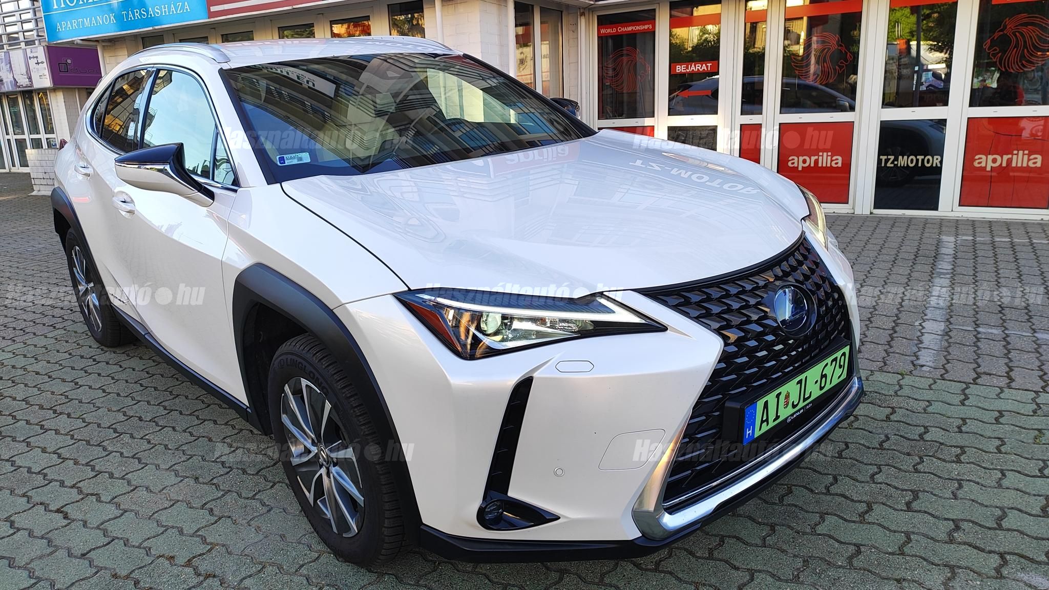 LEXUS UX 2020/12 - 1