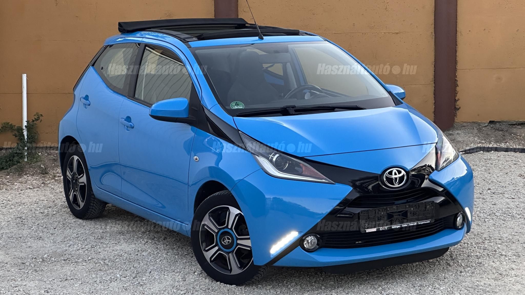 TOYOTA AYGO 2017/12 - 1