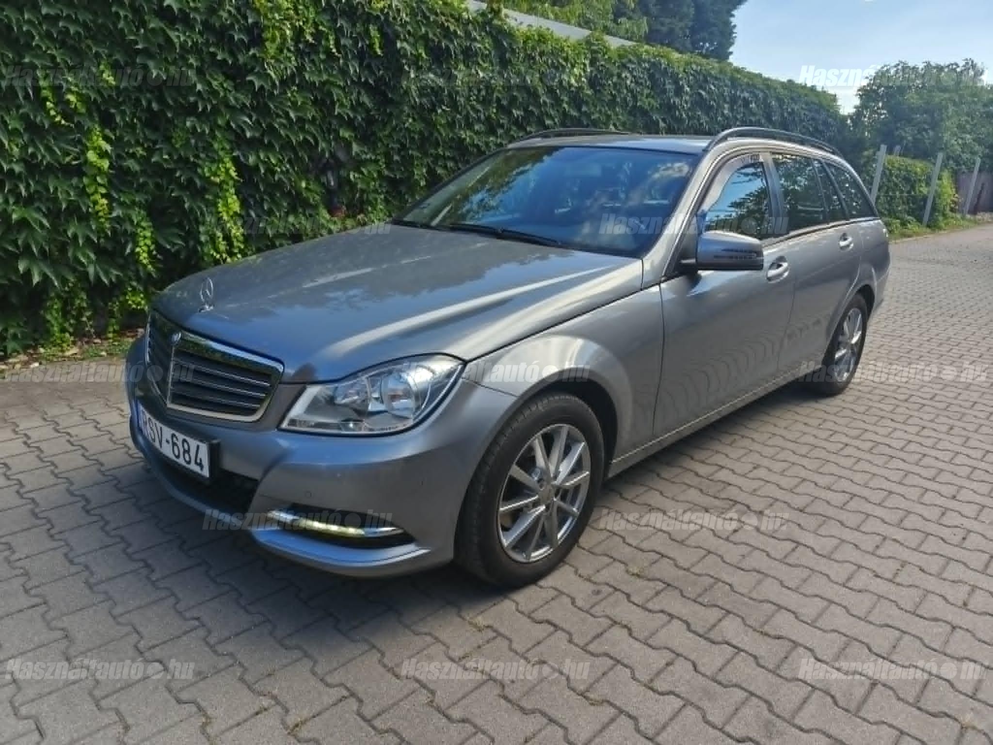 MERCEDES-BENZ C 220 2012 - 1