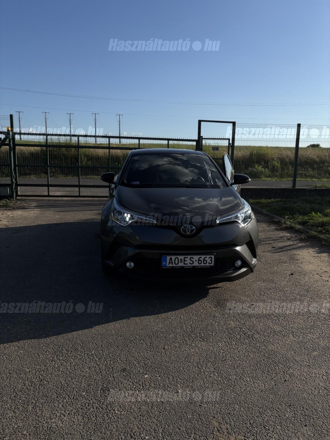 TOYOTA C-HR 2018/4 - 1
