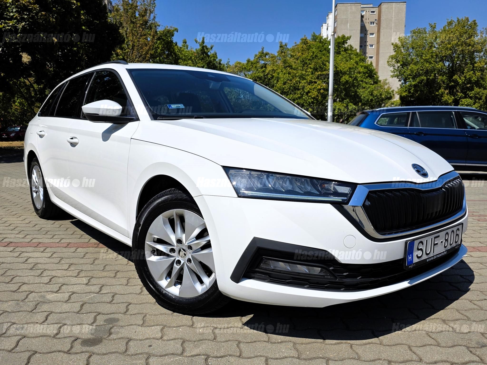 SKODA OCTAVIA 2021/6 - 1