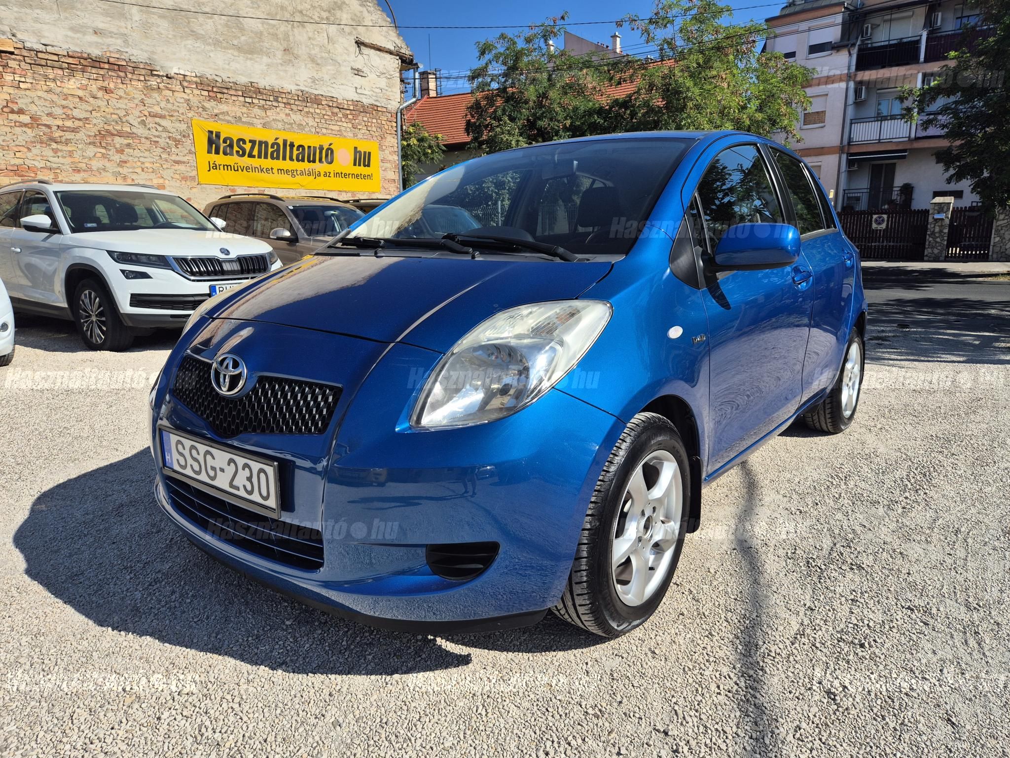 TOYOTA YARIS 2006/3 - 1
